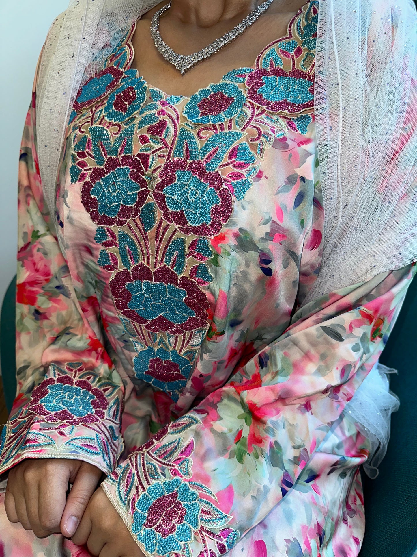 Pink pure silk mkhawar 3D