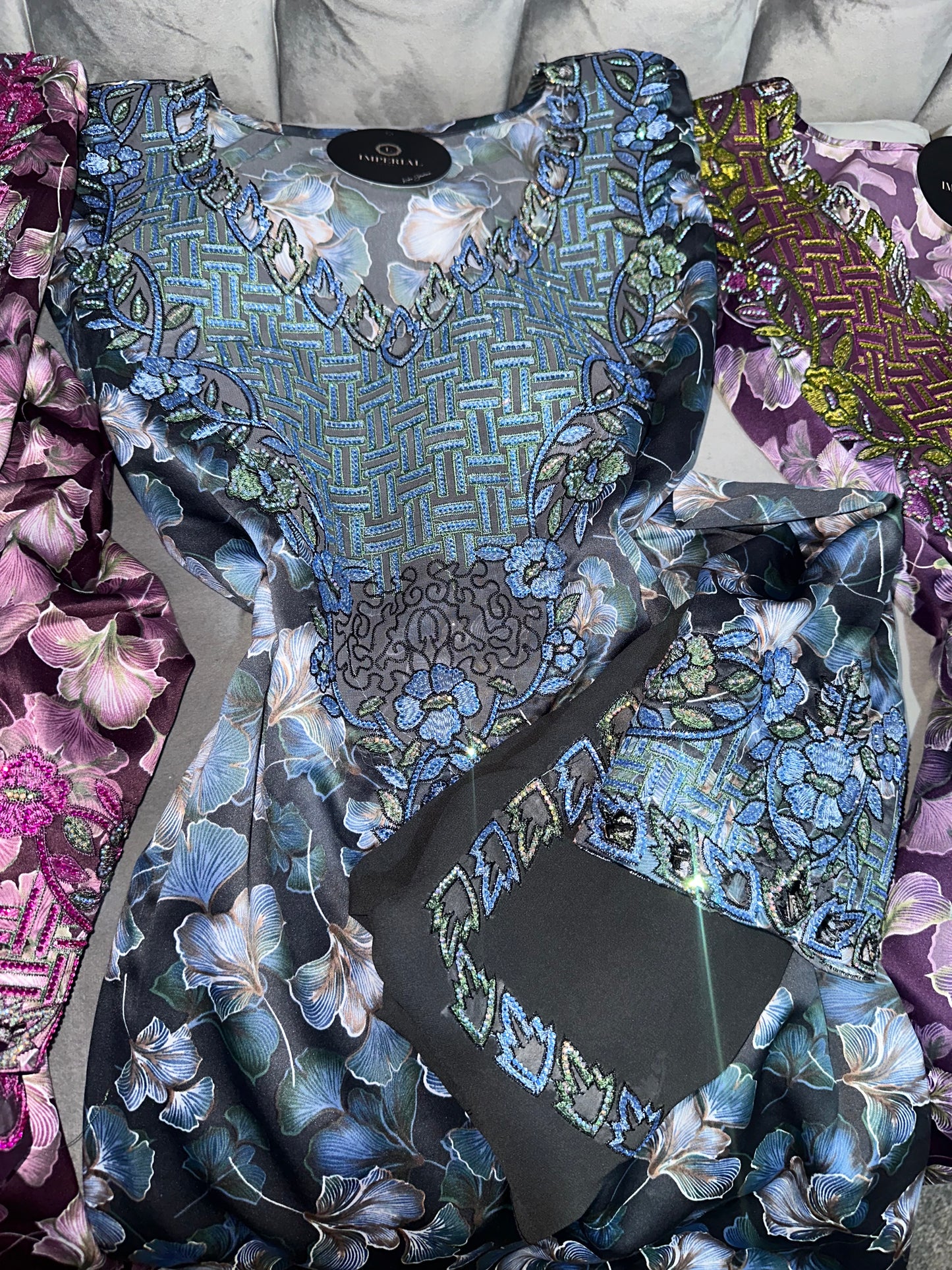 Dark colors of mkhawars with matching Shiela