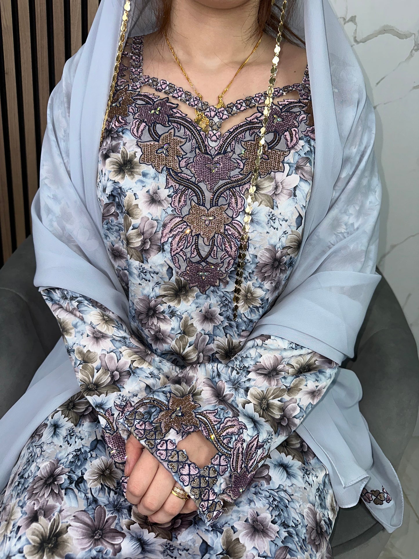 Grey3 mkhawar with matching Shiela and back corset