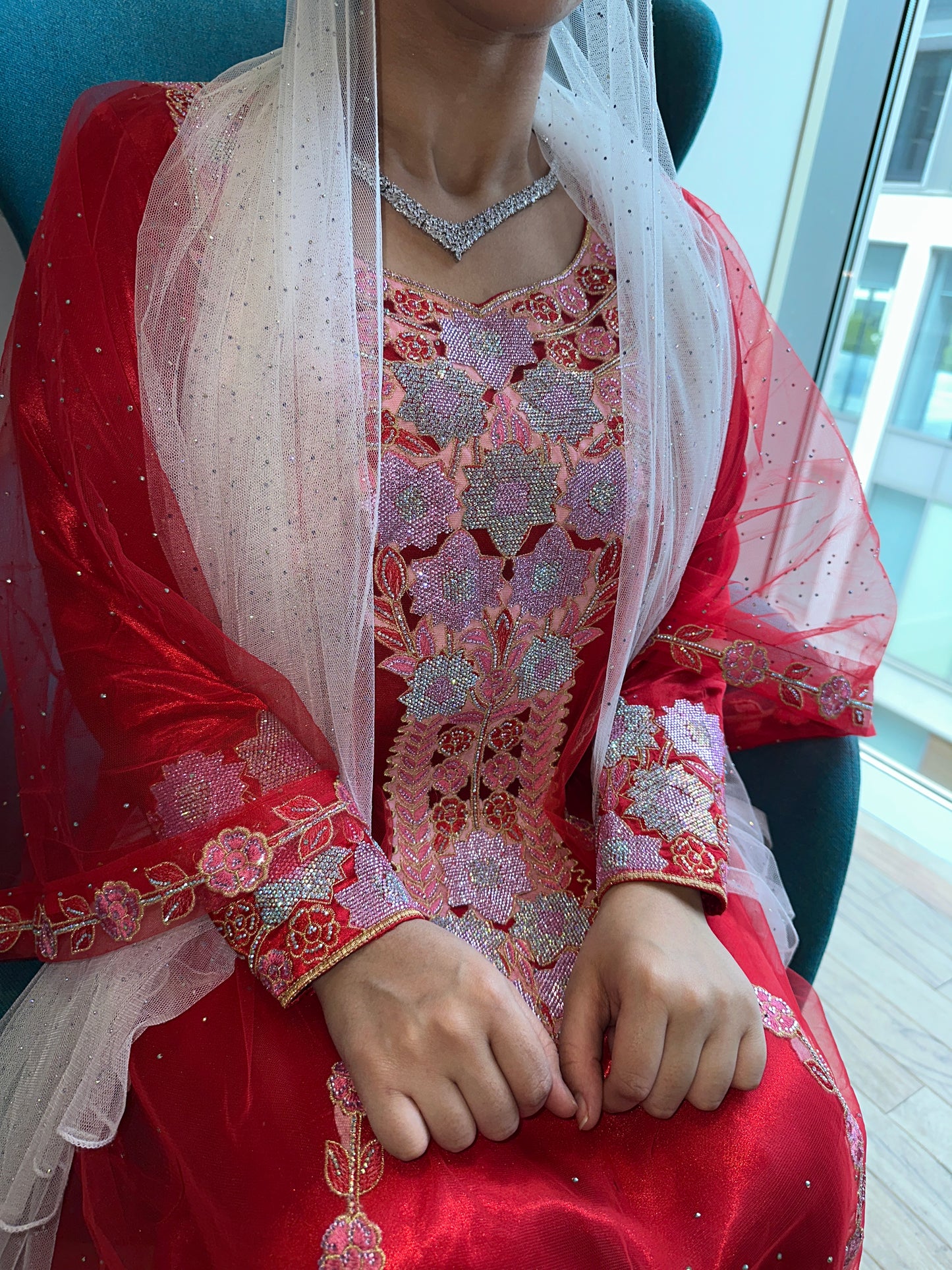 Red Emirates Thobe