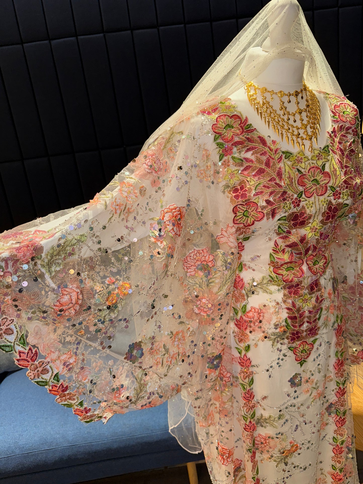 Handmade Emirati Thobe two pieces with inside belt