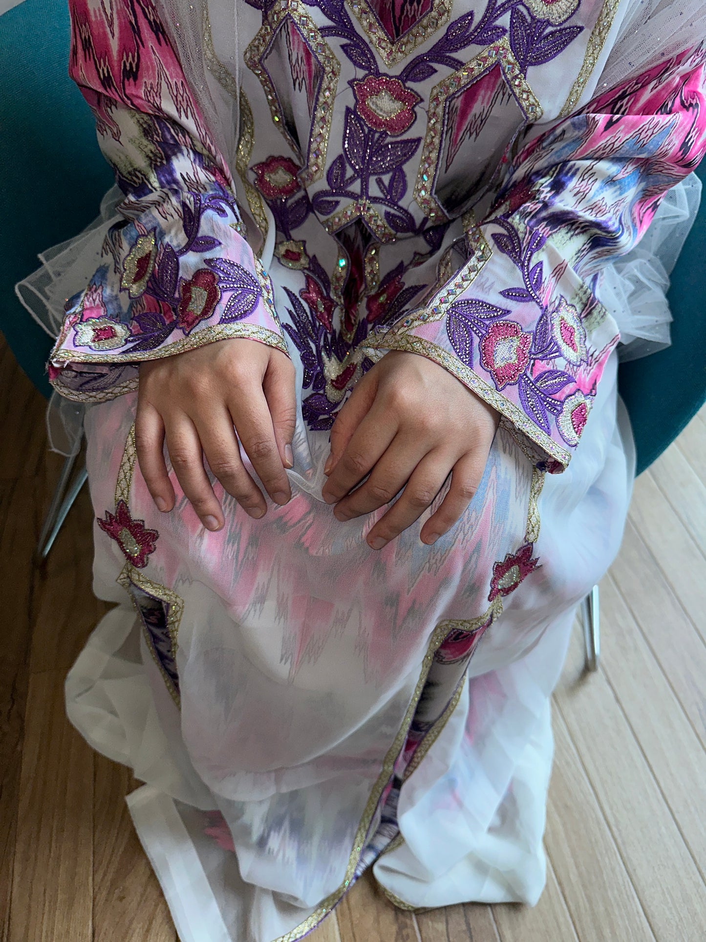 Two pieces mkhawar