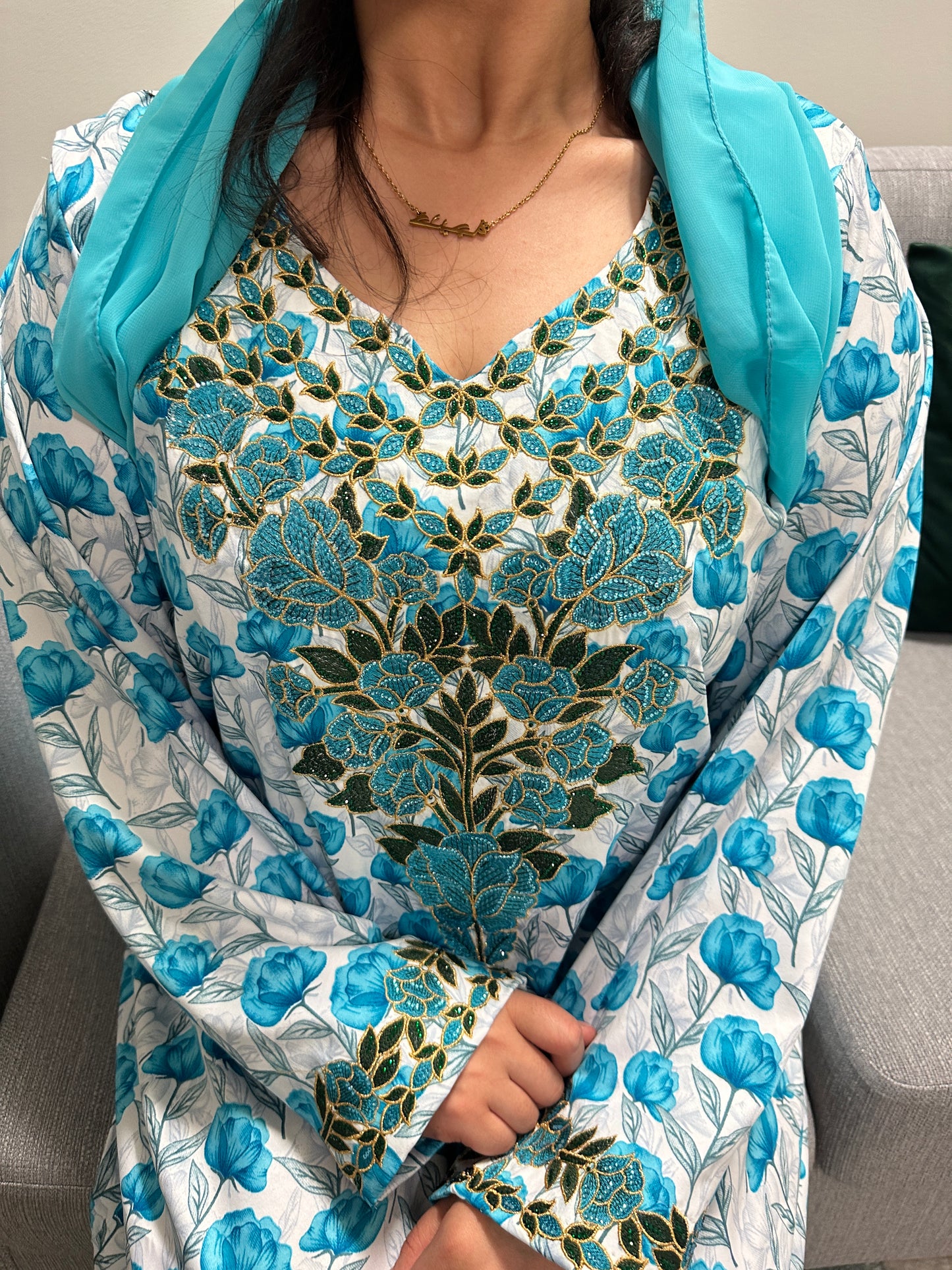 Turquoise mkhawar with Shiela