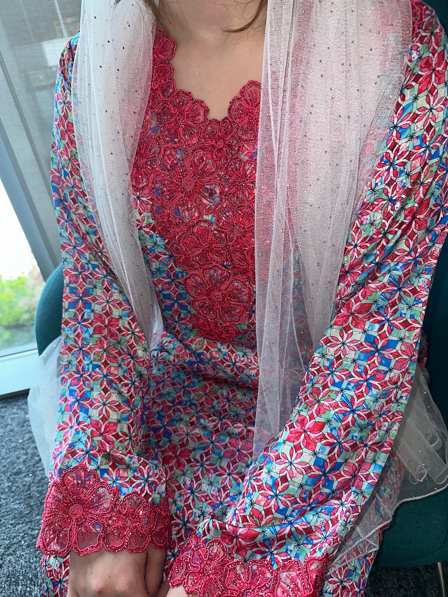 Pure silk, lace mkhawar