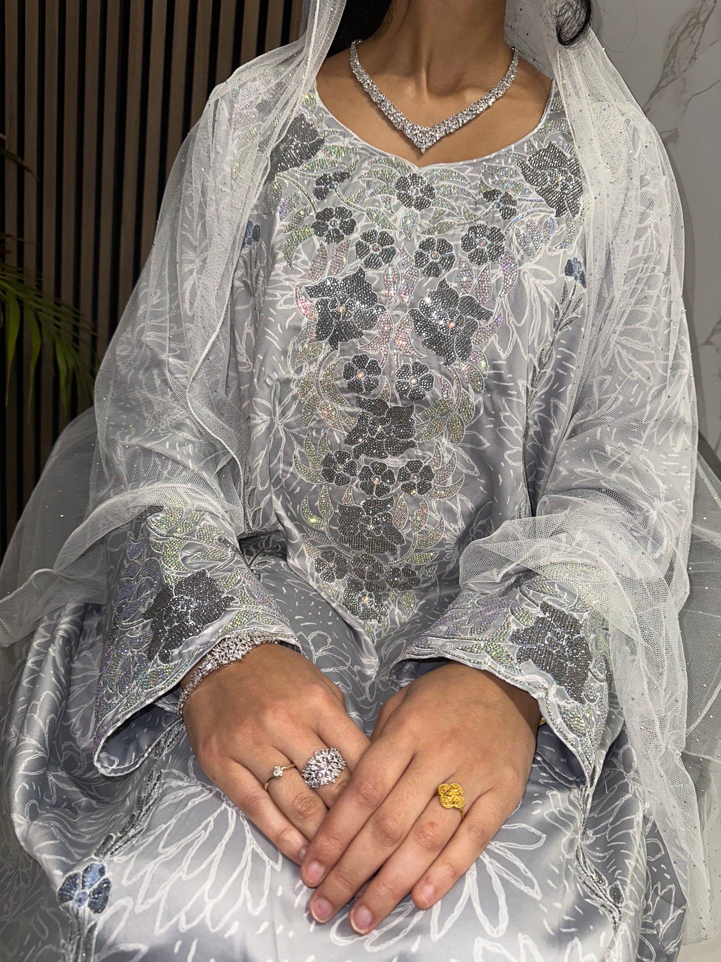 Grey mkhawar with chiffon Sheila