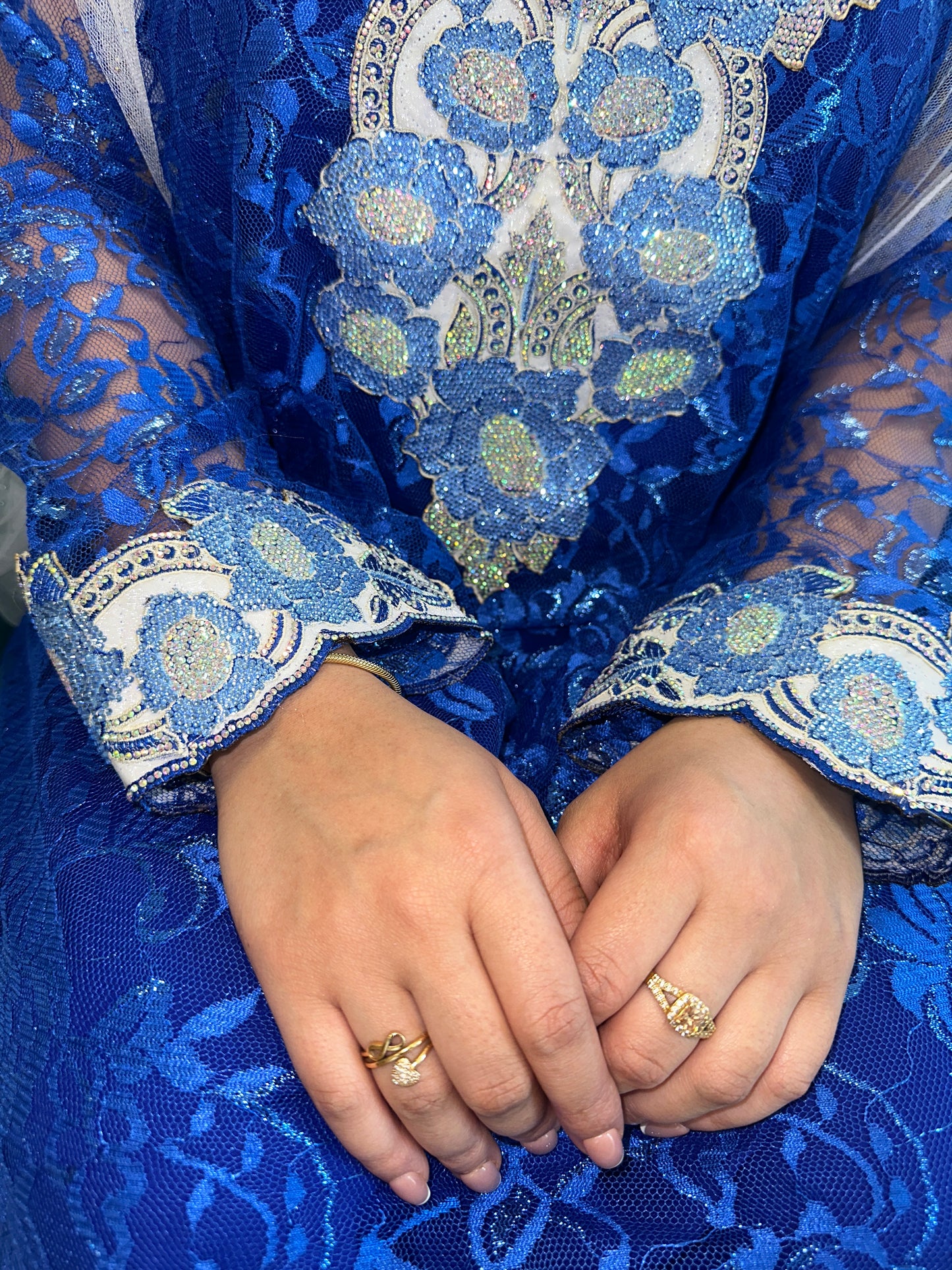 Blue lace mkhawar