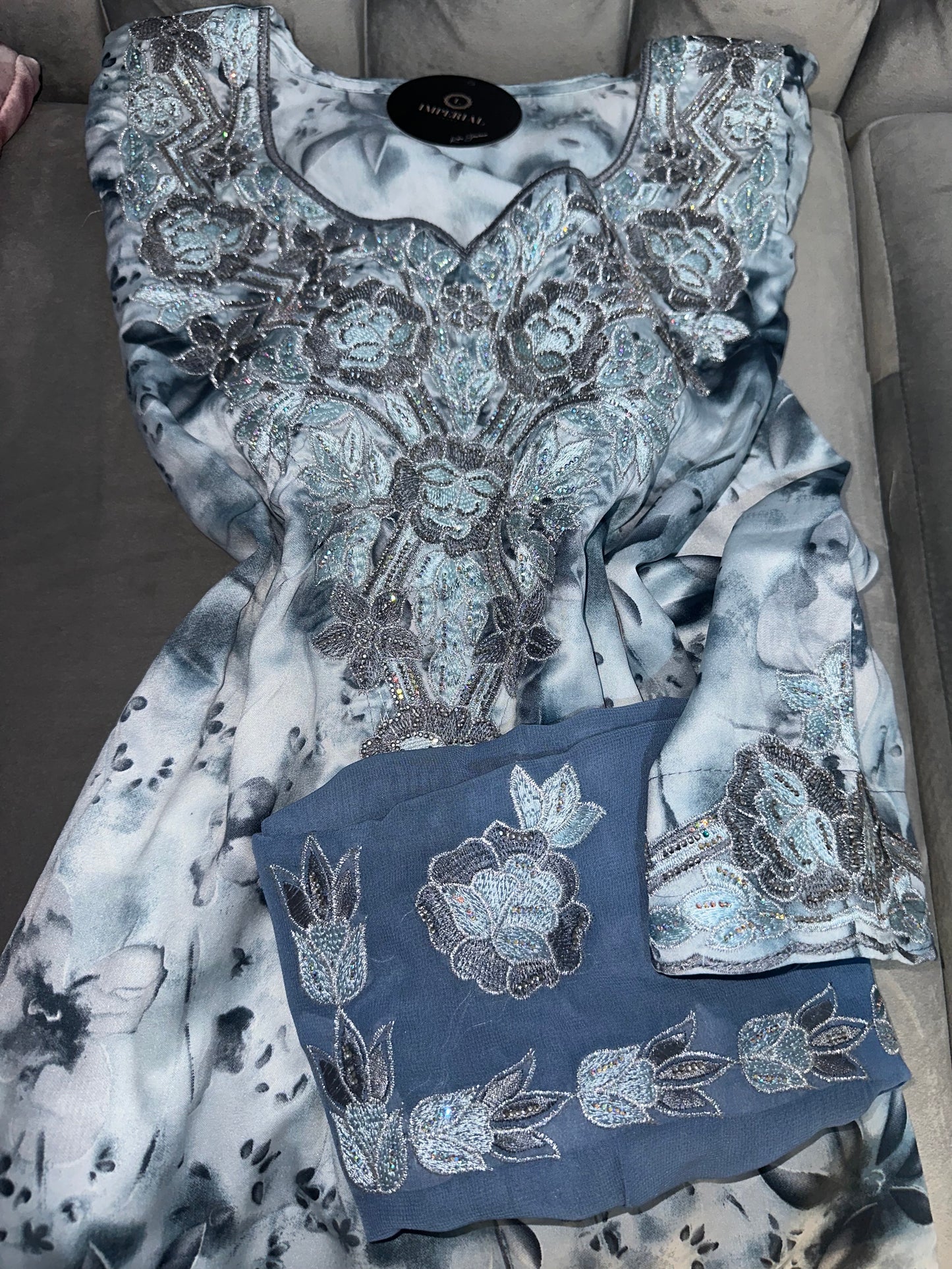 Cream, blue, green and rose mkhawars with matching Shiela