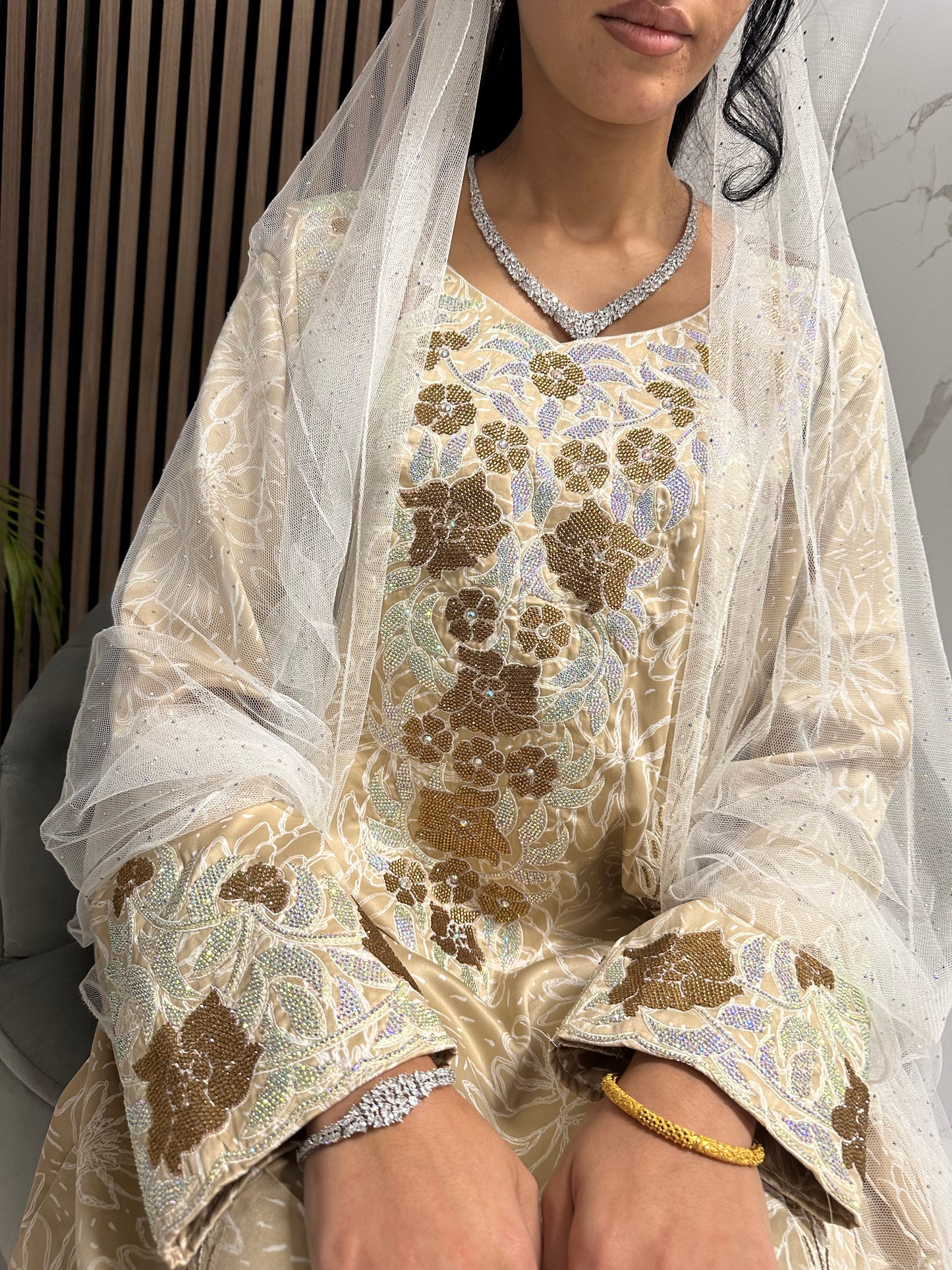 Creamy mkhawar with chiffon Sheila