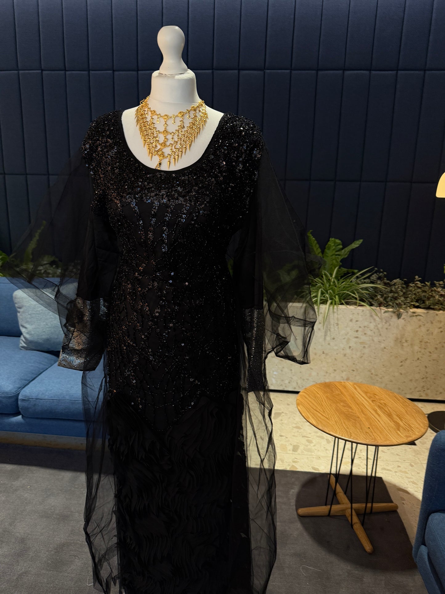 Black handmade Emirati Thobe