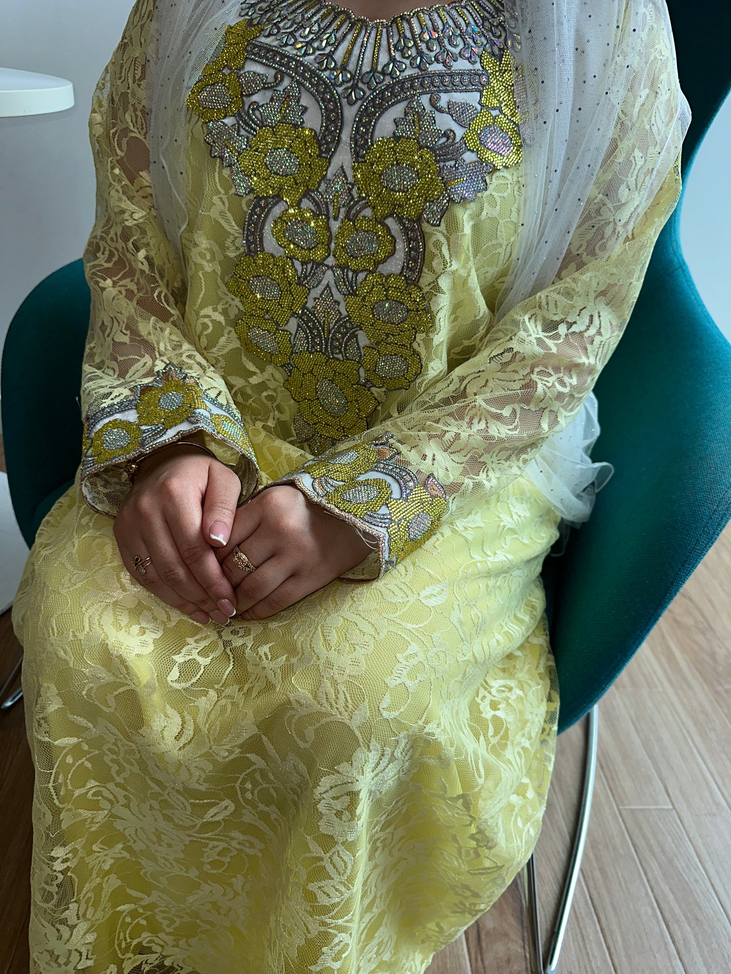 Light Yellow lace mkhawar