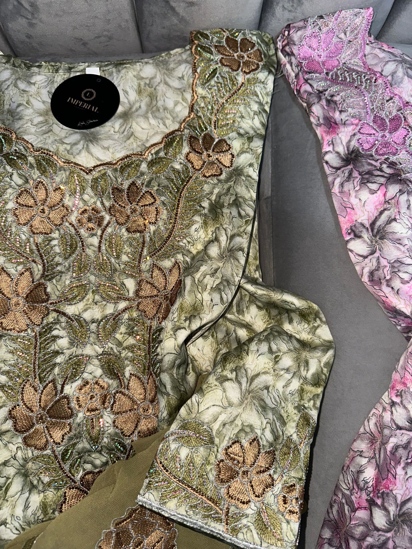 Green, blue, pink and purple mkhawars with matching Shiela