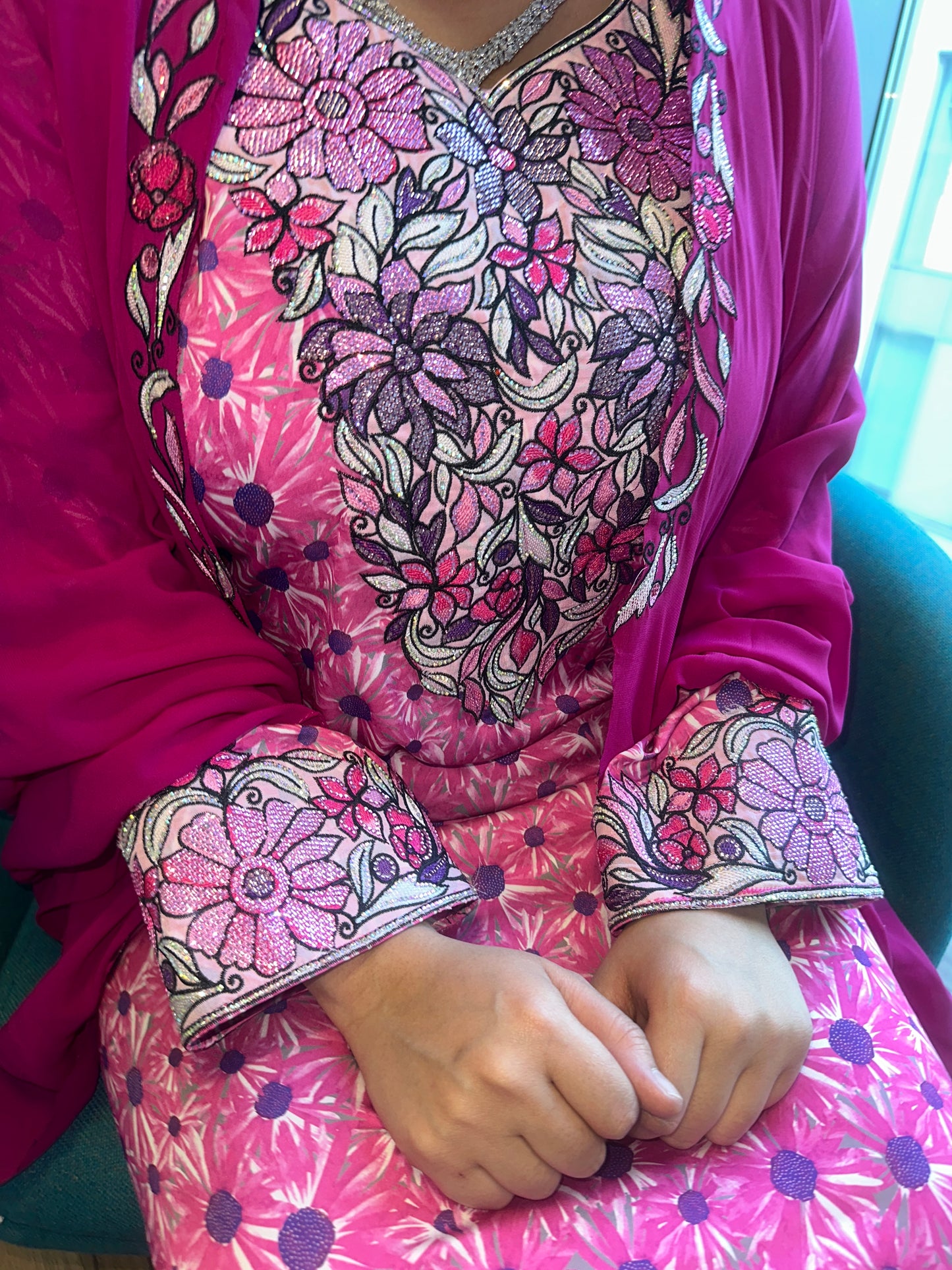 Pink pure silk mkhawar with big Shiela