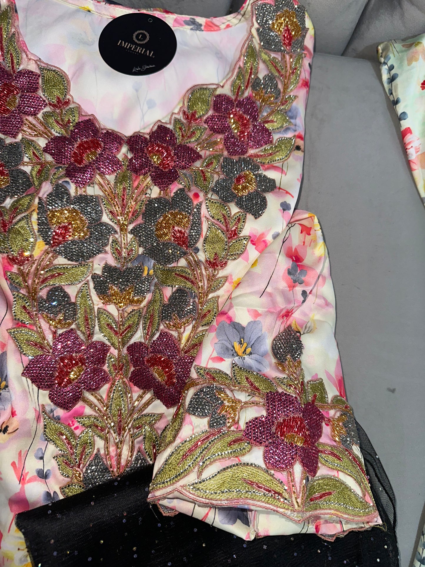 Pure silk mkhawar 3D and handmade work with corset