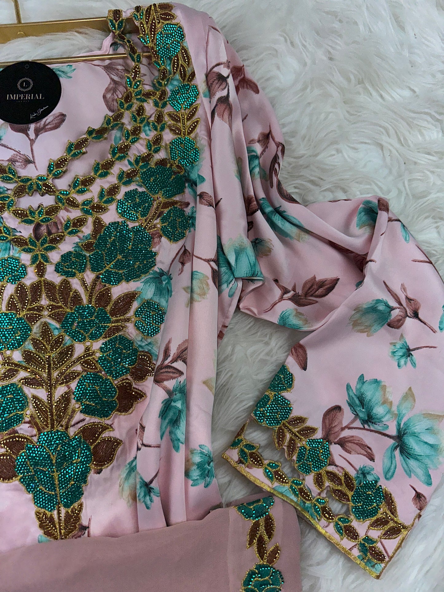 Pink mukhawar with matching Sheila