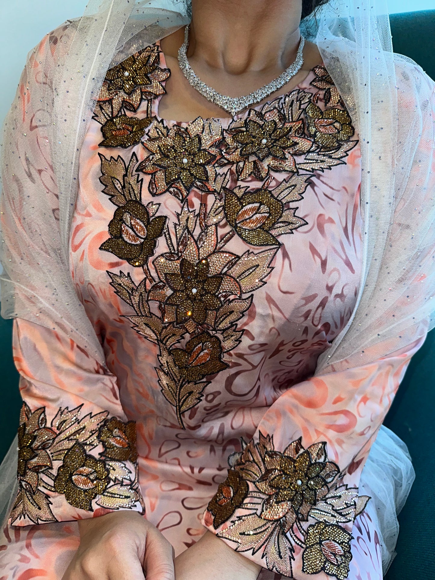 Rose pure silk mkhawar 3D