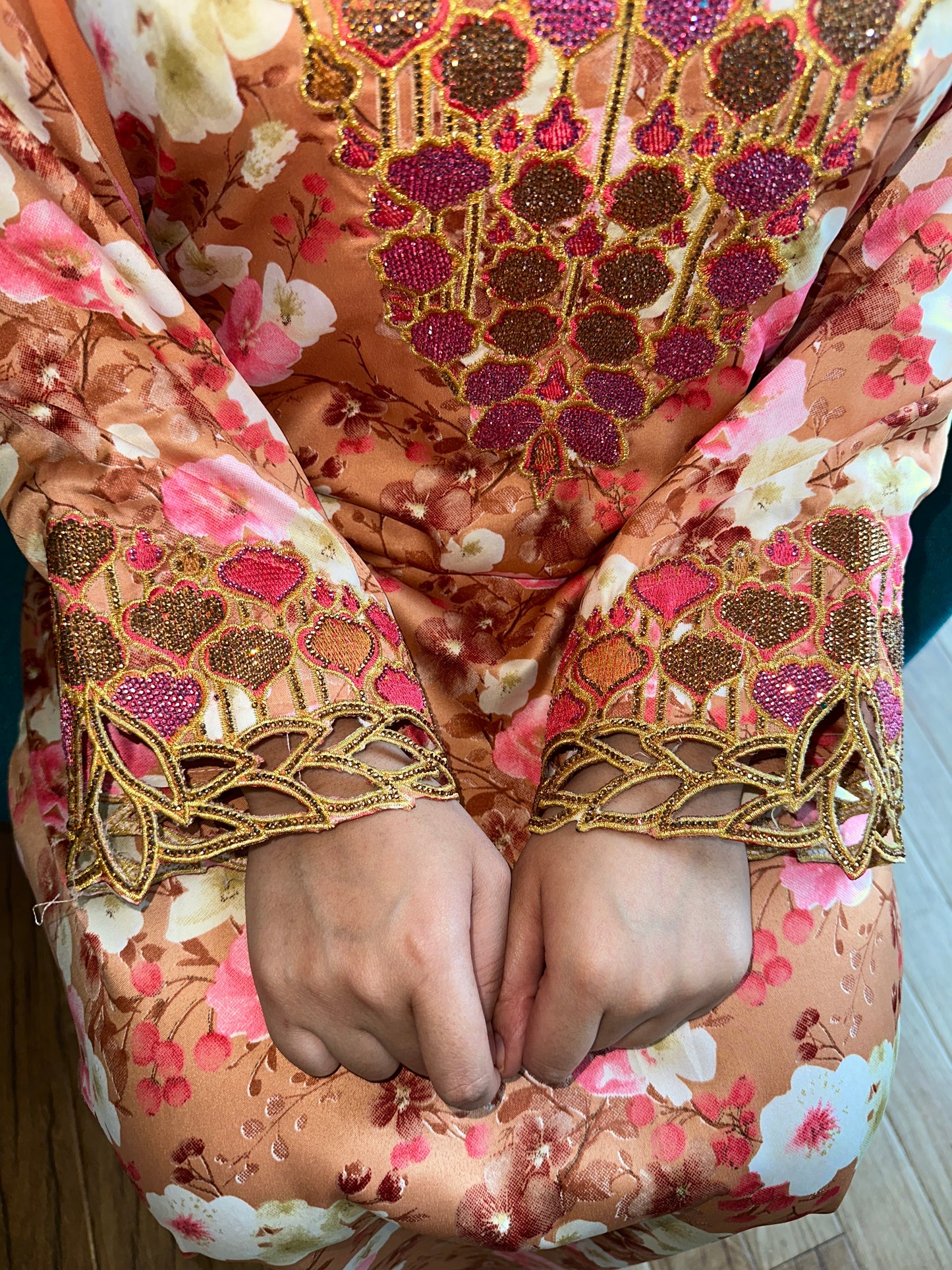 Orange mkhawar with matching Shiela