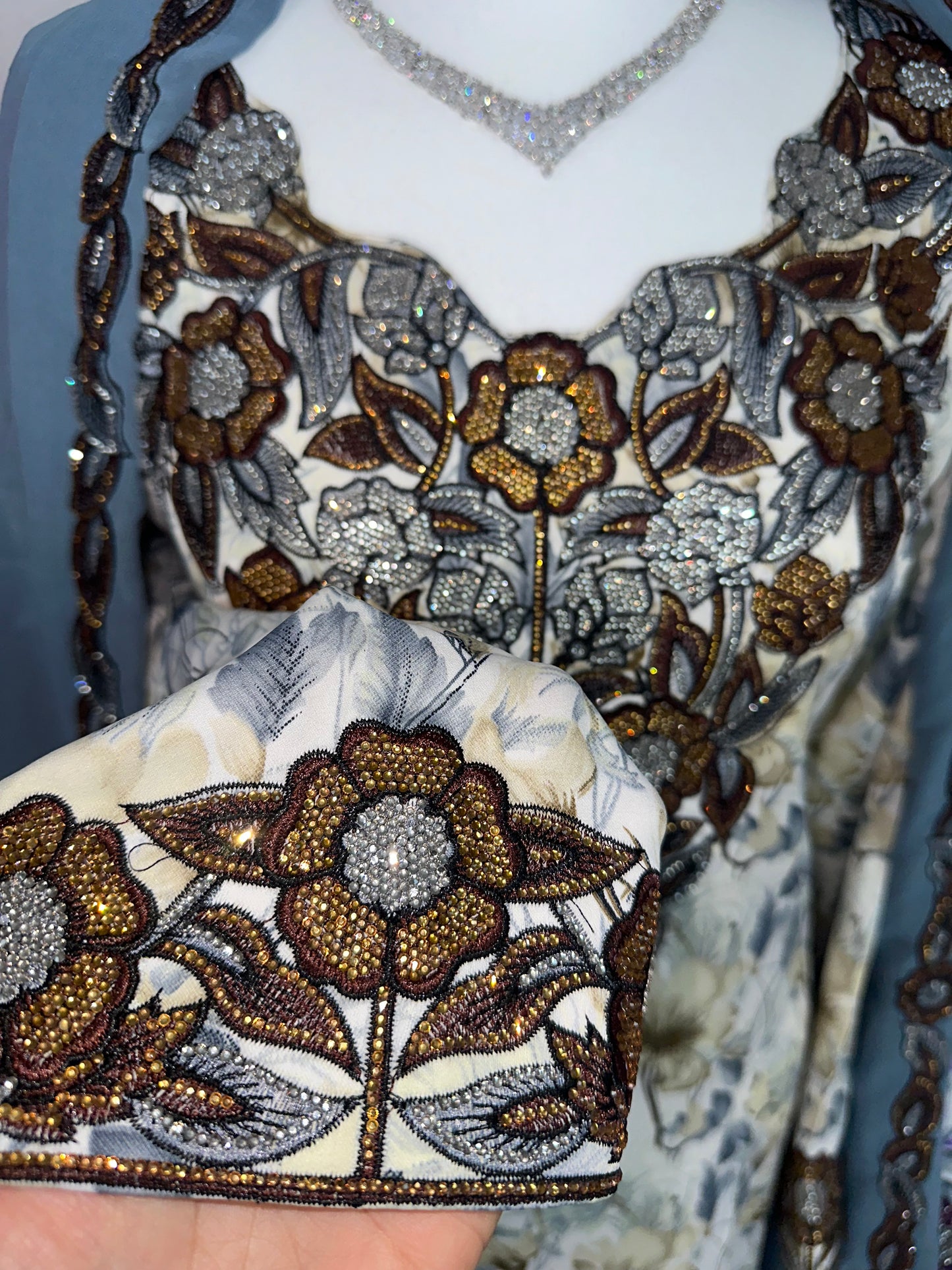 Creamy mkhawar with matching Sheila