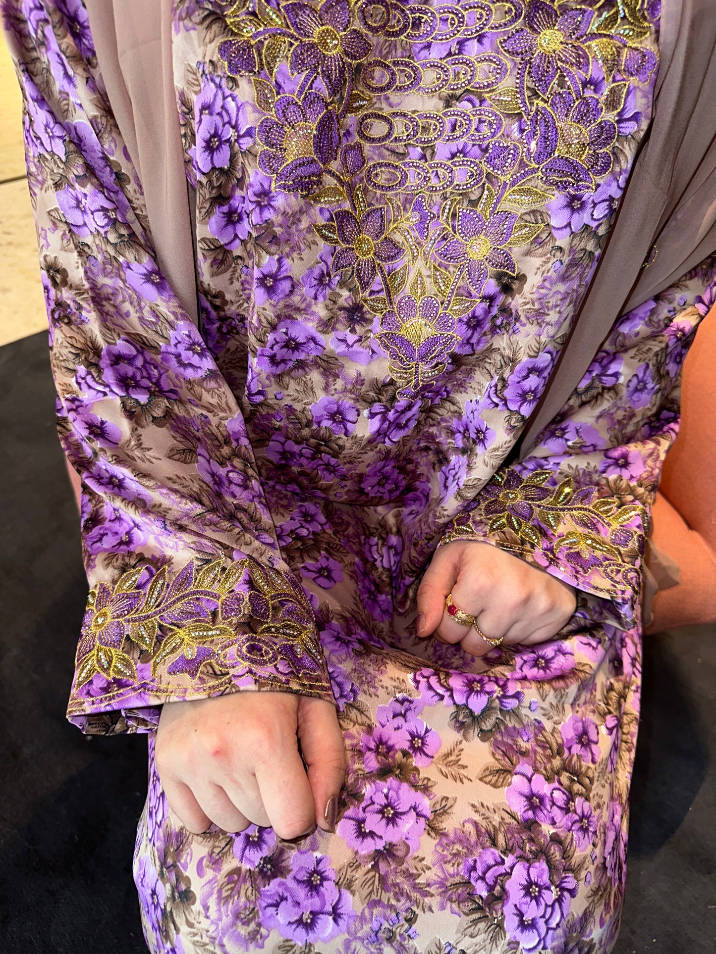 Purple, blue, green and yellow mkhawar with matching Shiela