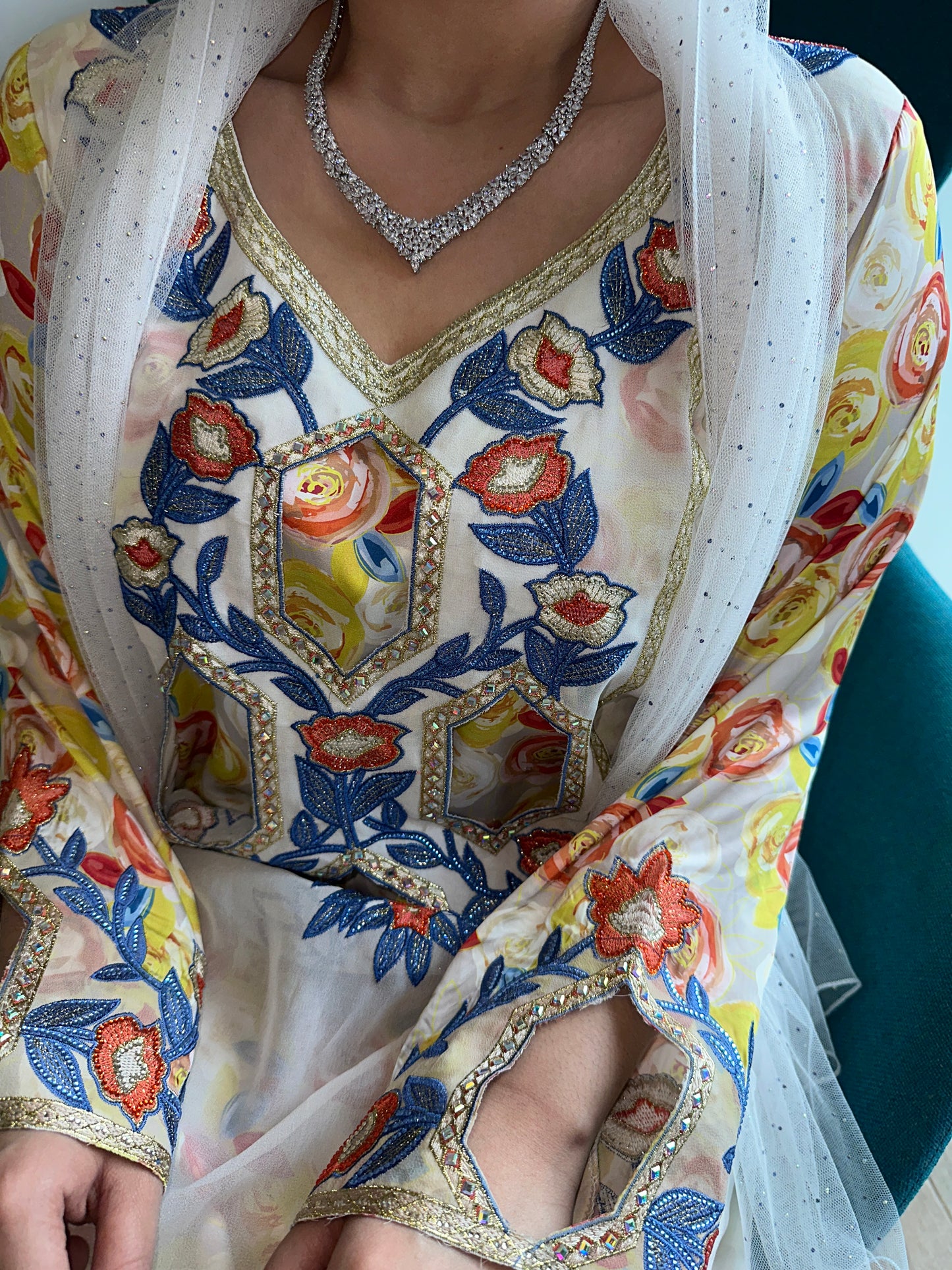 Yellow and blue two piece mkhawar