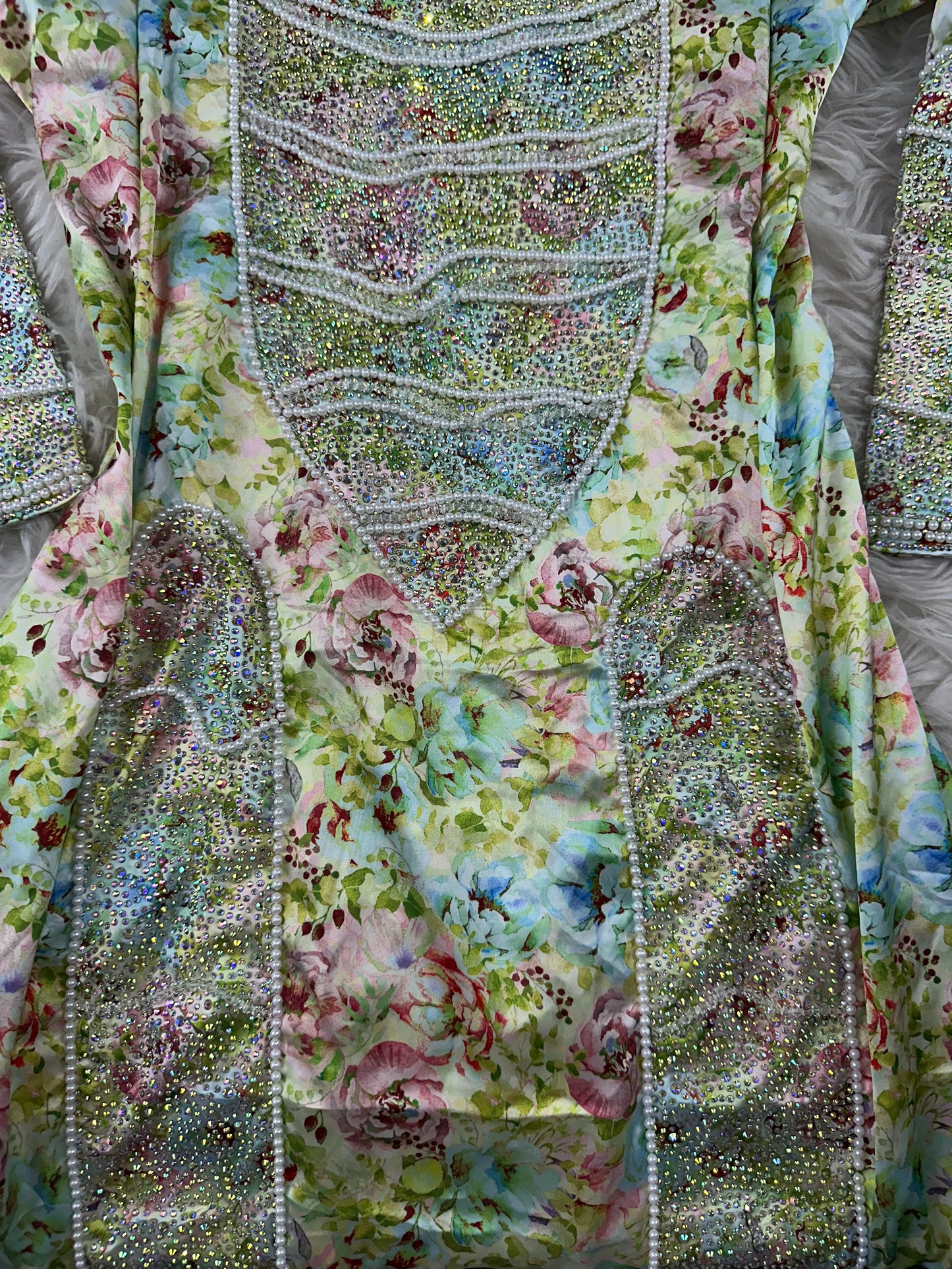Kasarat3 mukhawar, pure silk with back corset
