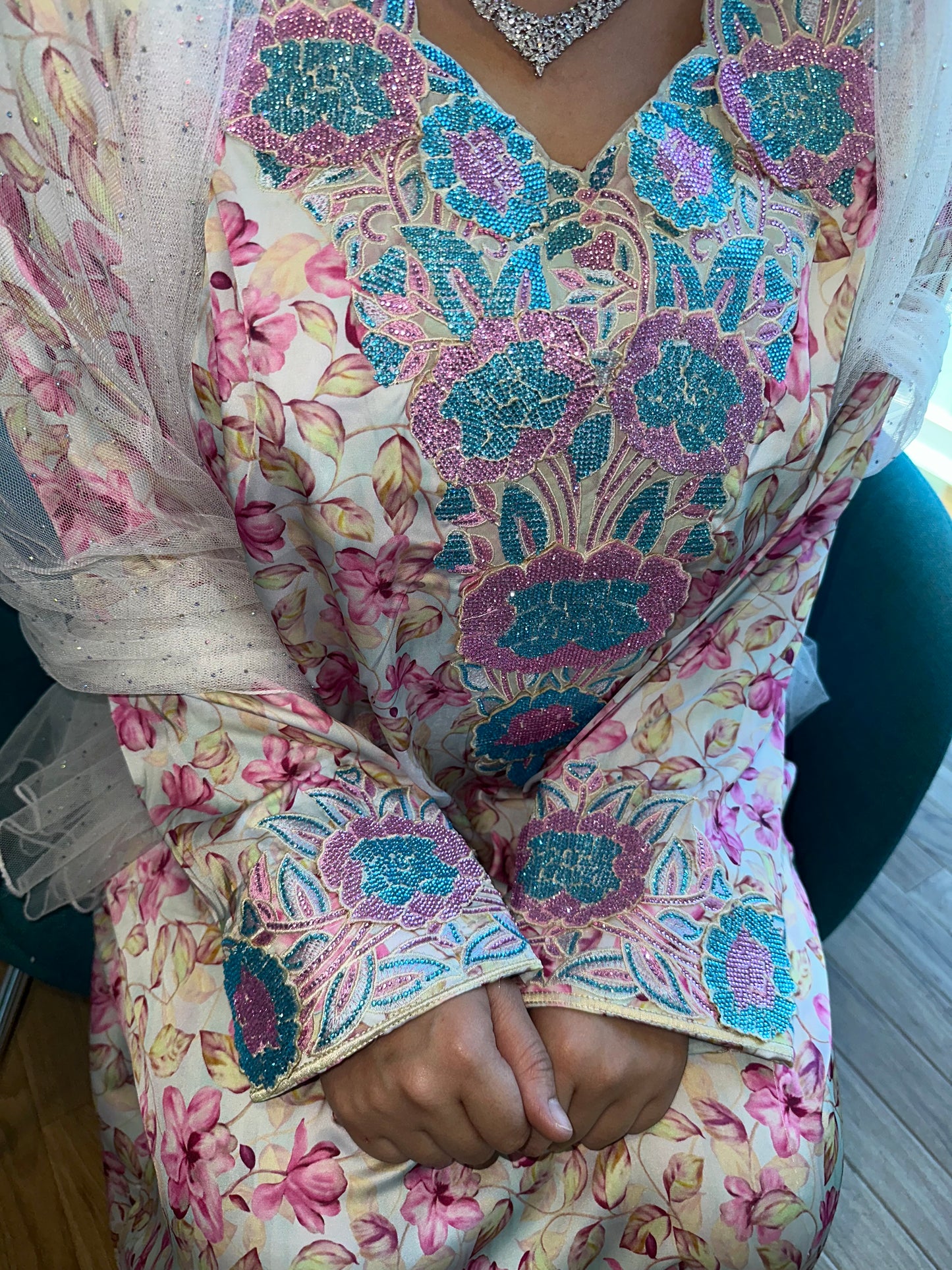 Pink and blue pure silk mkhawar