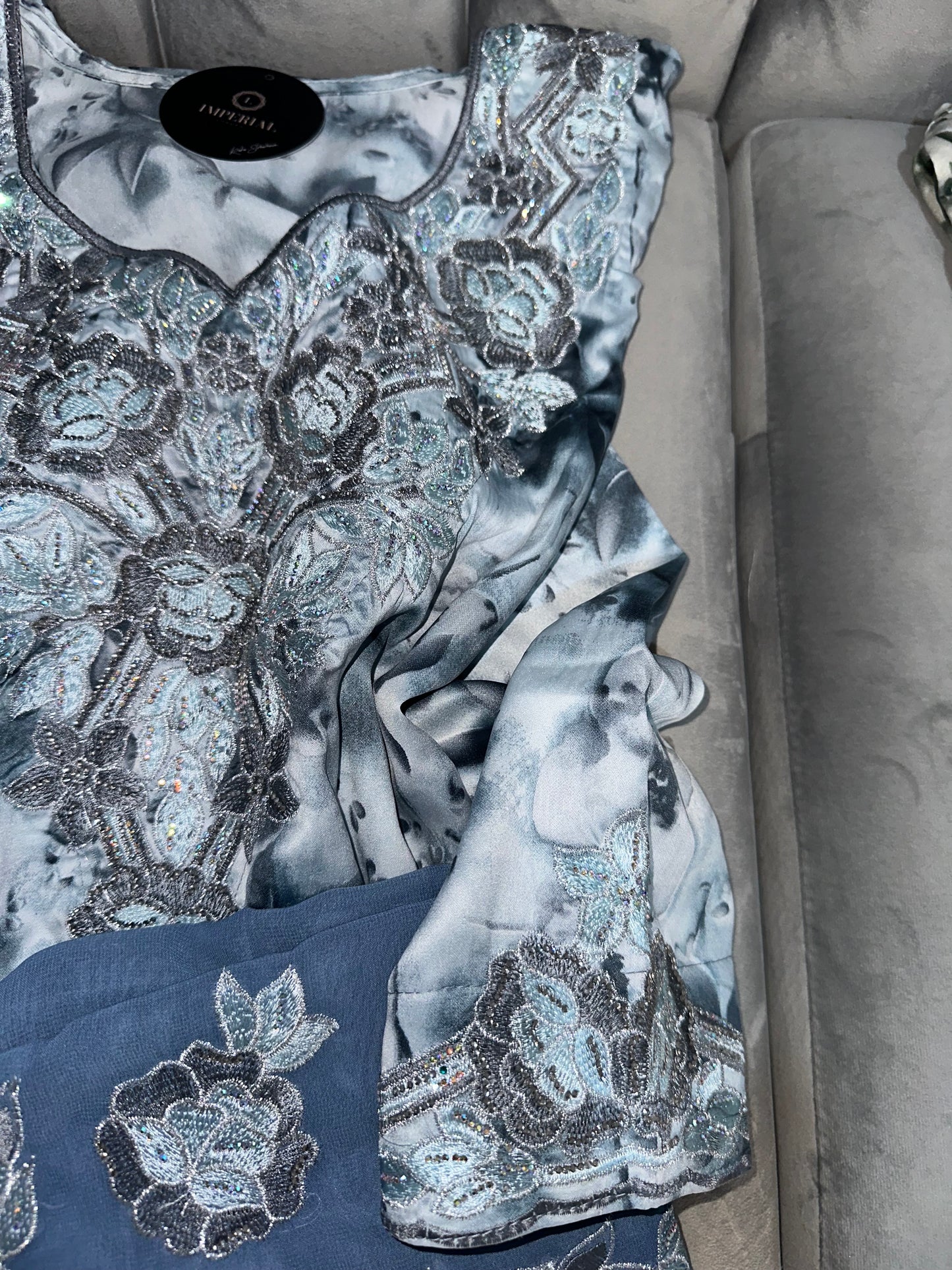 Cream, blue, green and rose mkhawars with matching Shiela