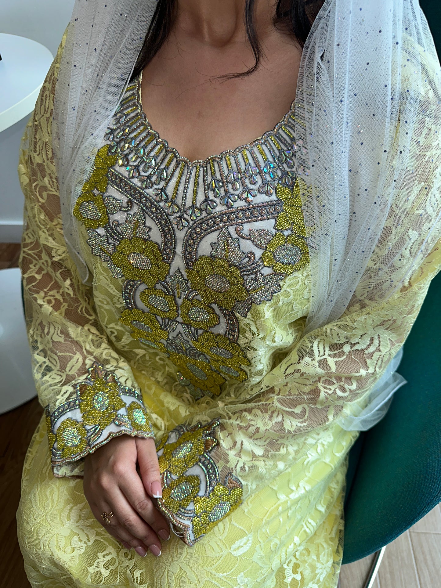 Light Yellow lace mkhawar