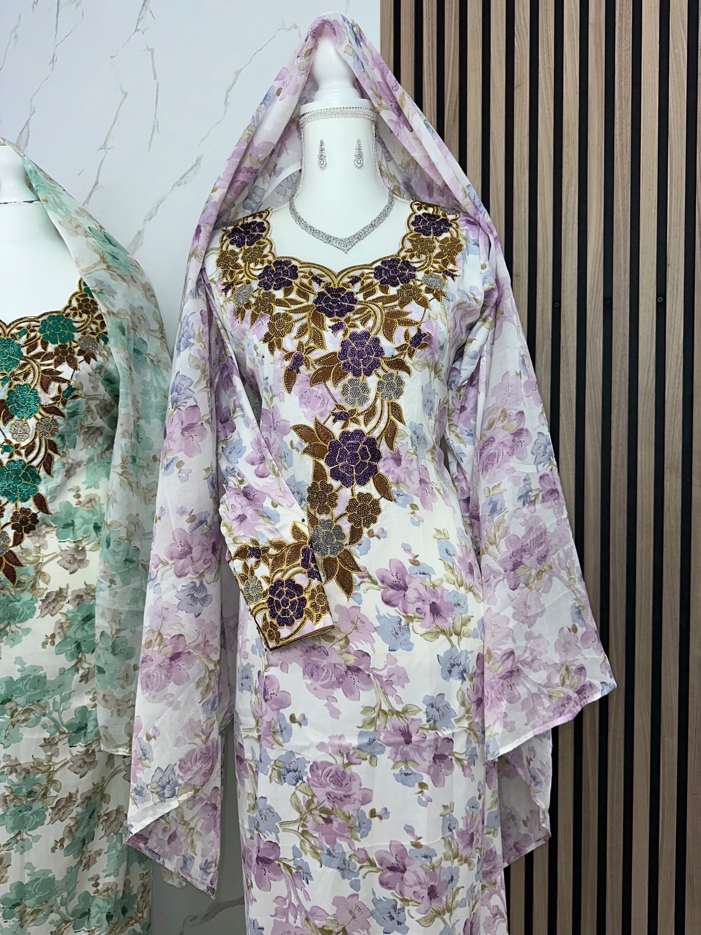 Purple mkhawar with matching Sheila and Arabic sleeves