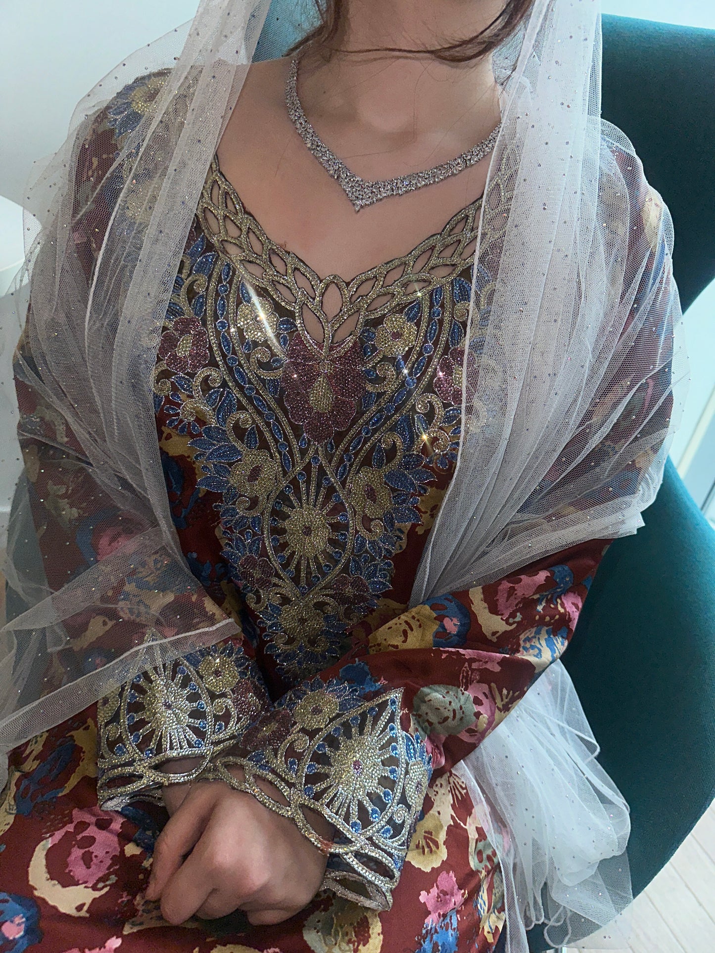 Brown mkharram mkhawar