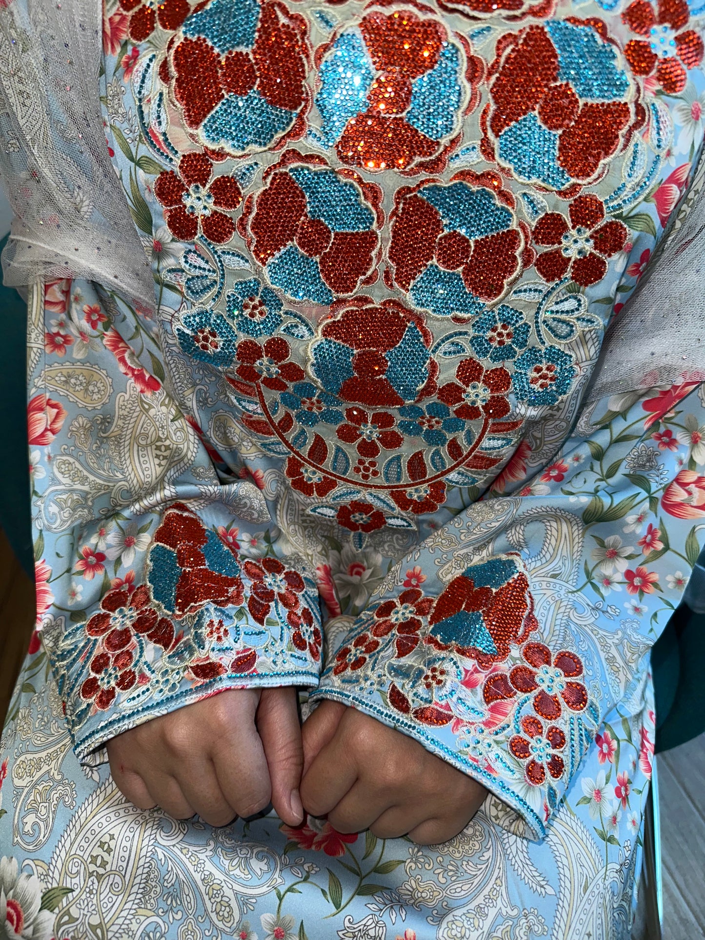 Blue and red pure silk mkhawar