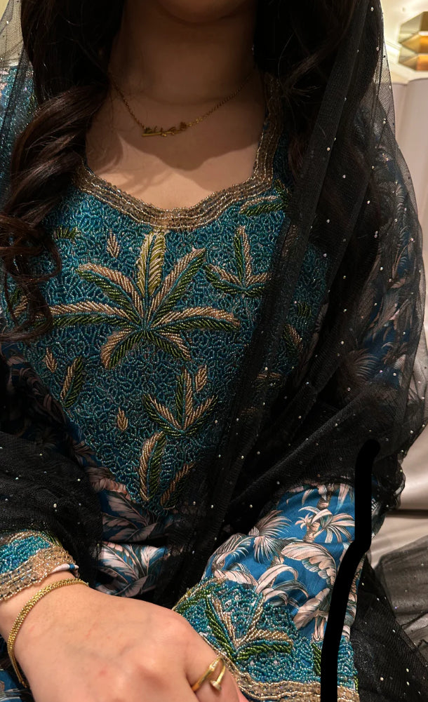 Black chiffon Sheila