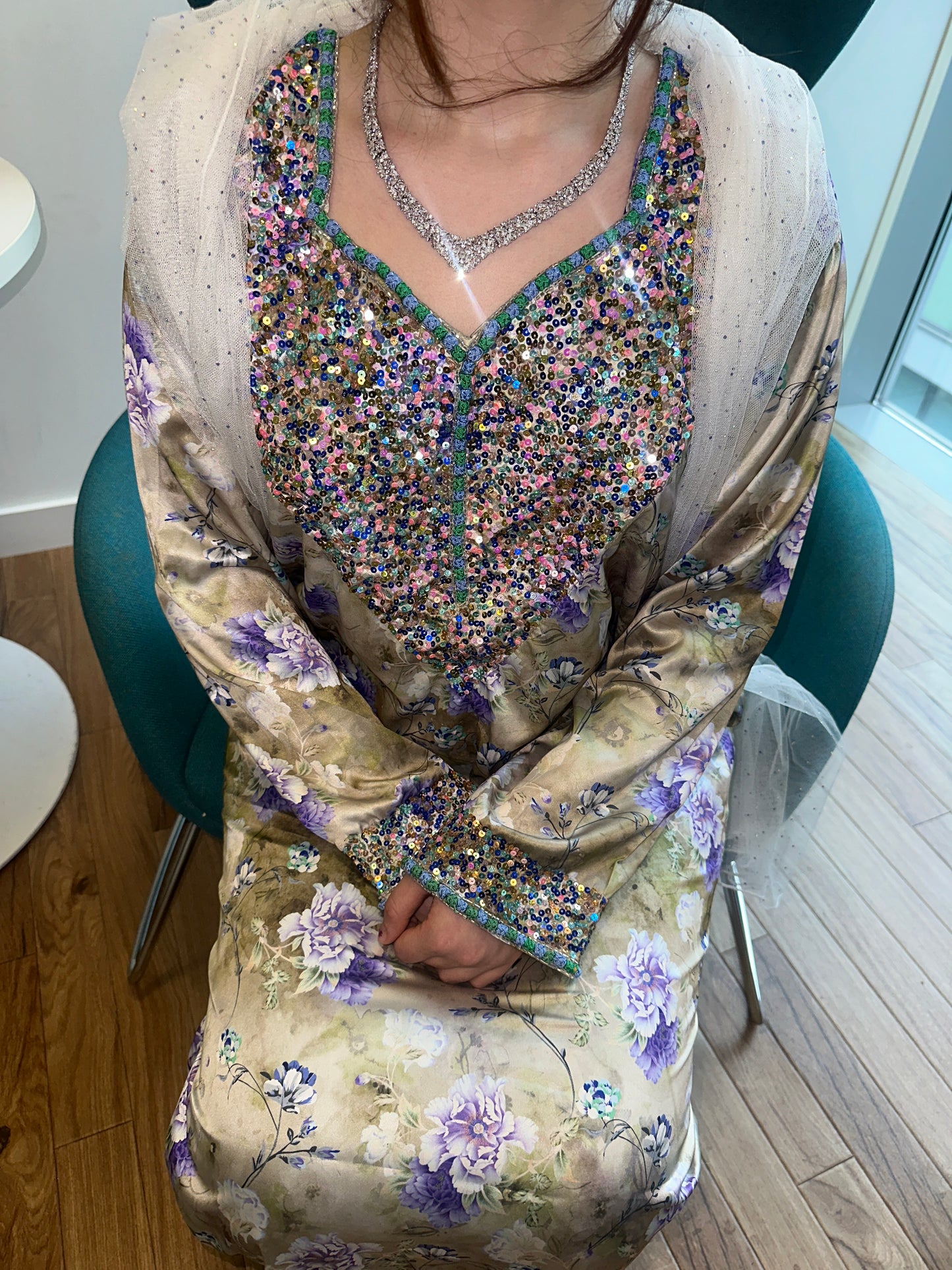 Green sequin mkhawar
