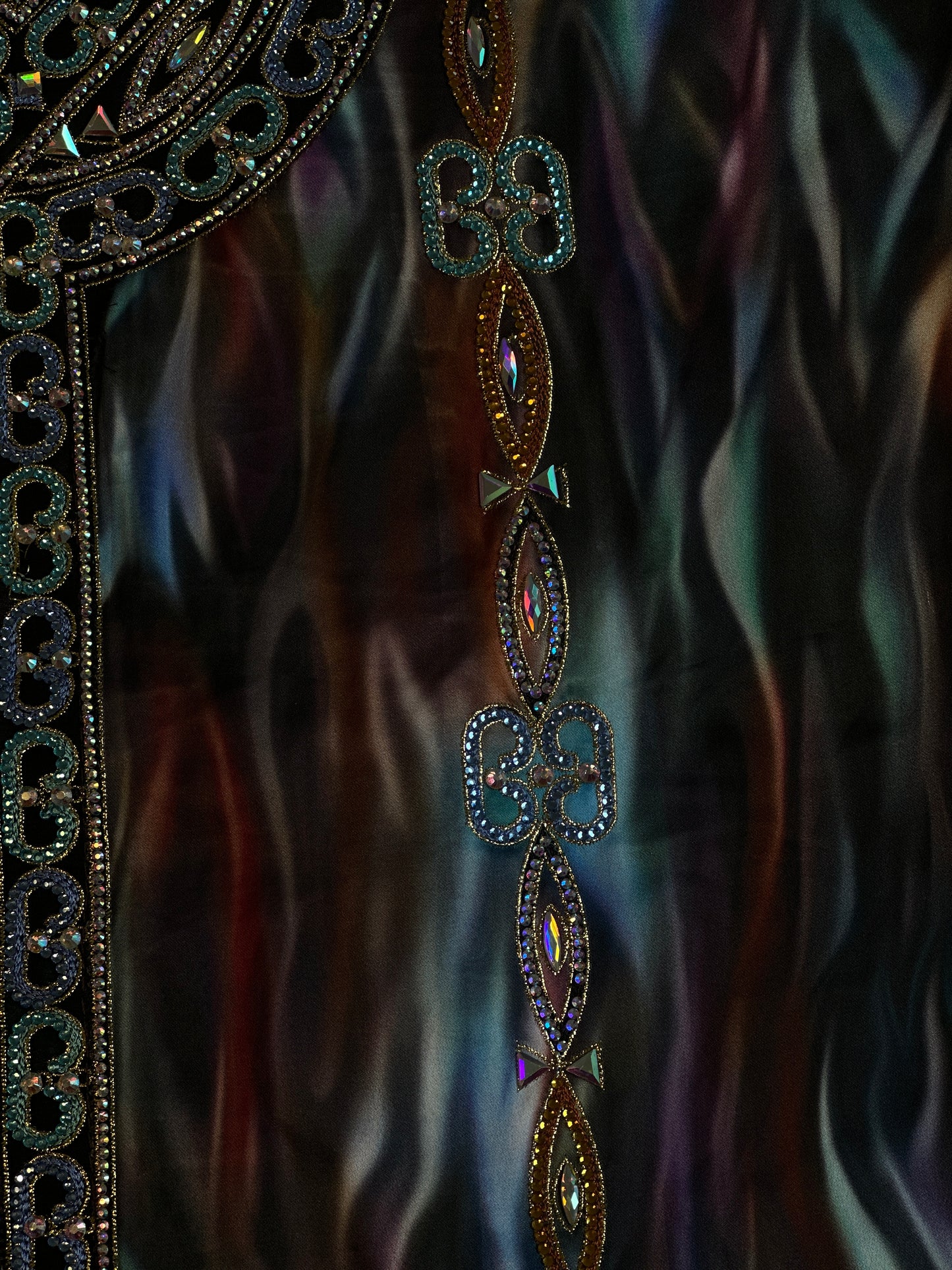 Silk mkhawar with back corset and chiffon Shiela