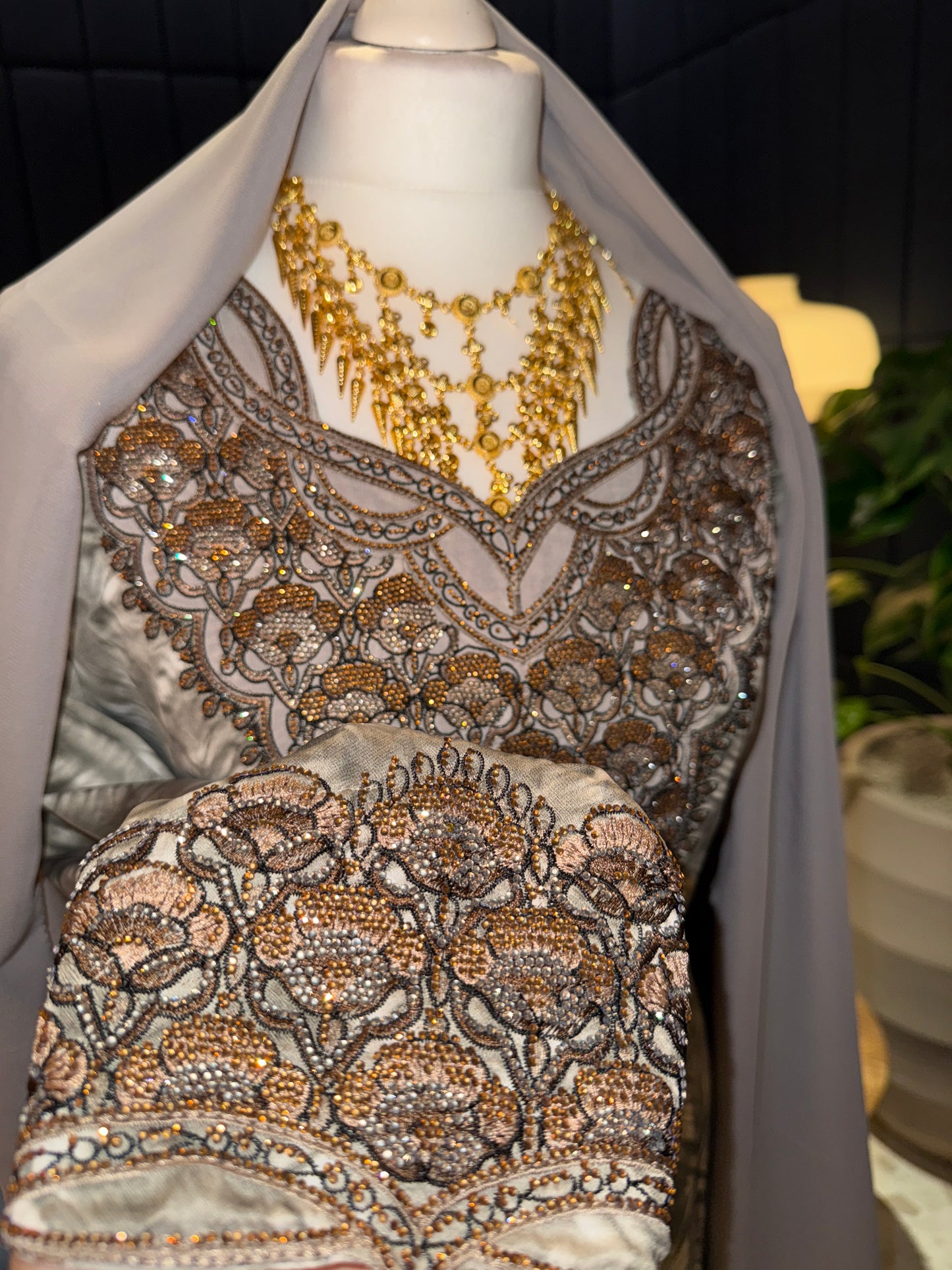 Grey mukhawar with matching Shiela and corset back