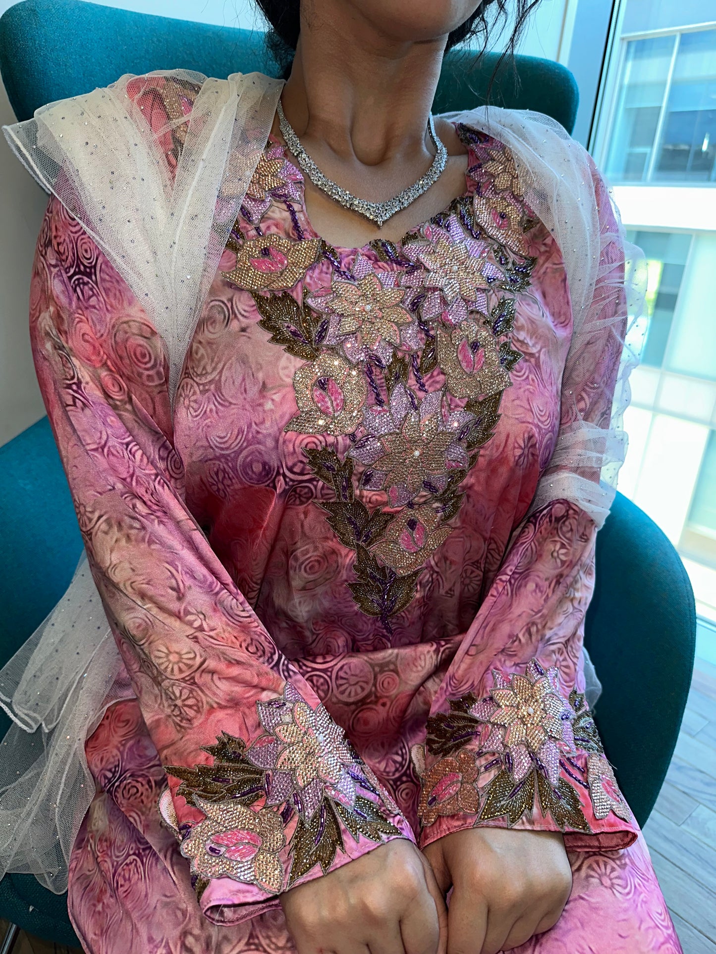 Pink2 pure silk mkhawar 3D
