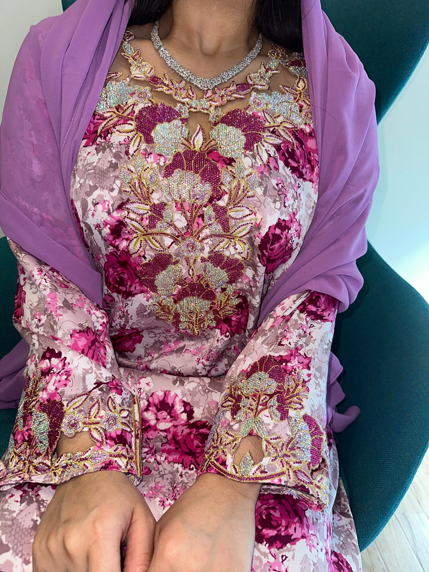 Purple4 mkhawar with matching Shiela