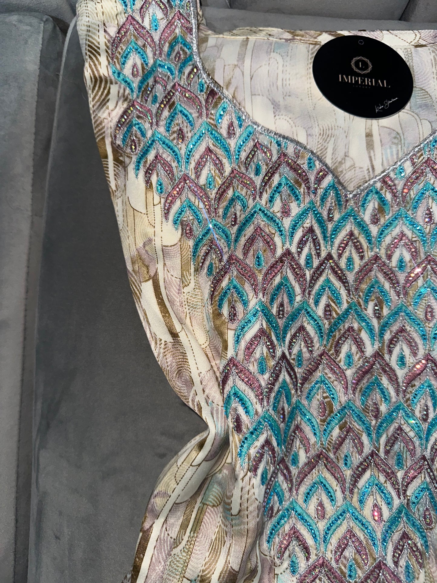 Different Creamy colors of mkhawars with matching Shiela