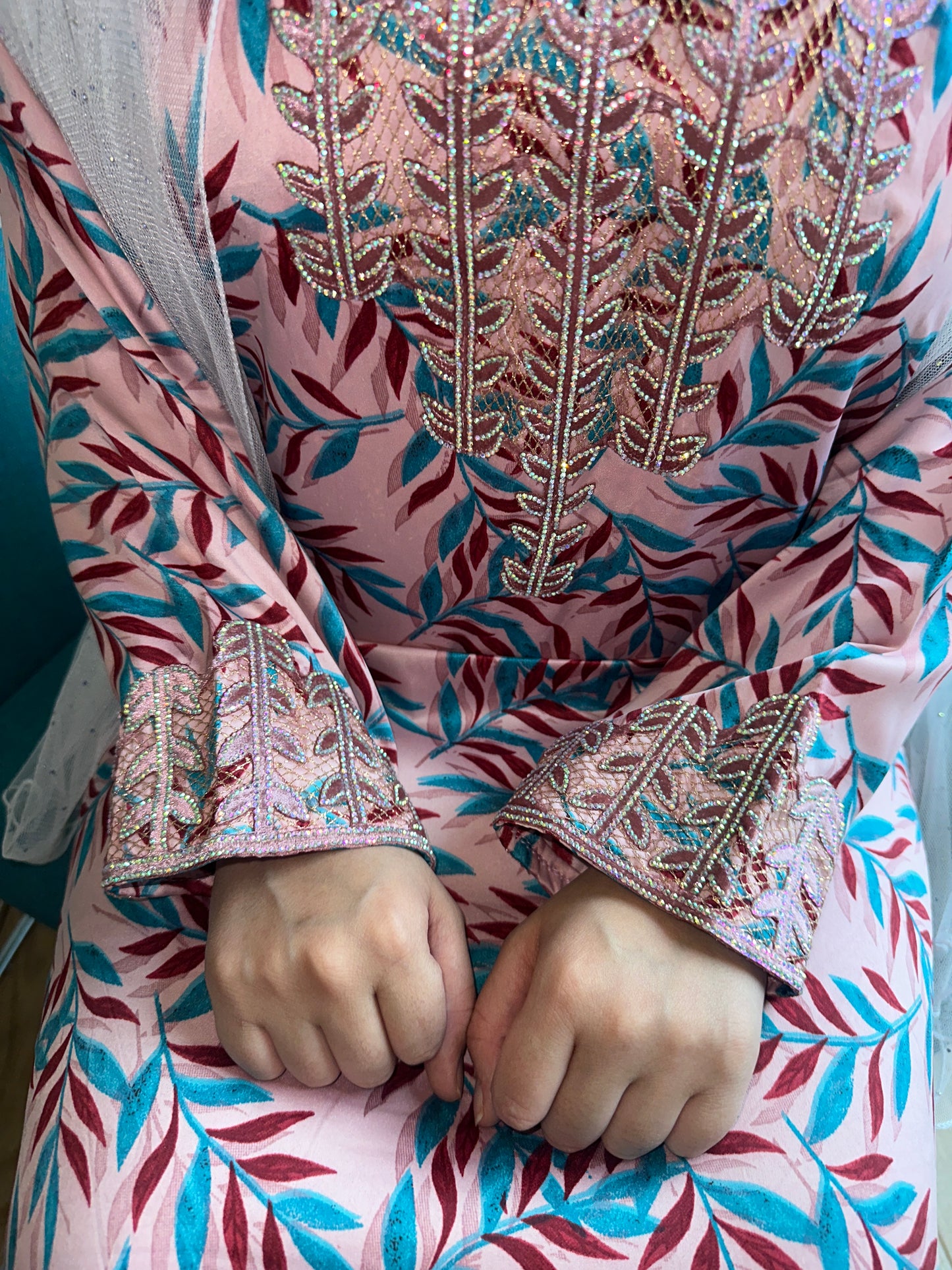 Pink mkhawar