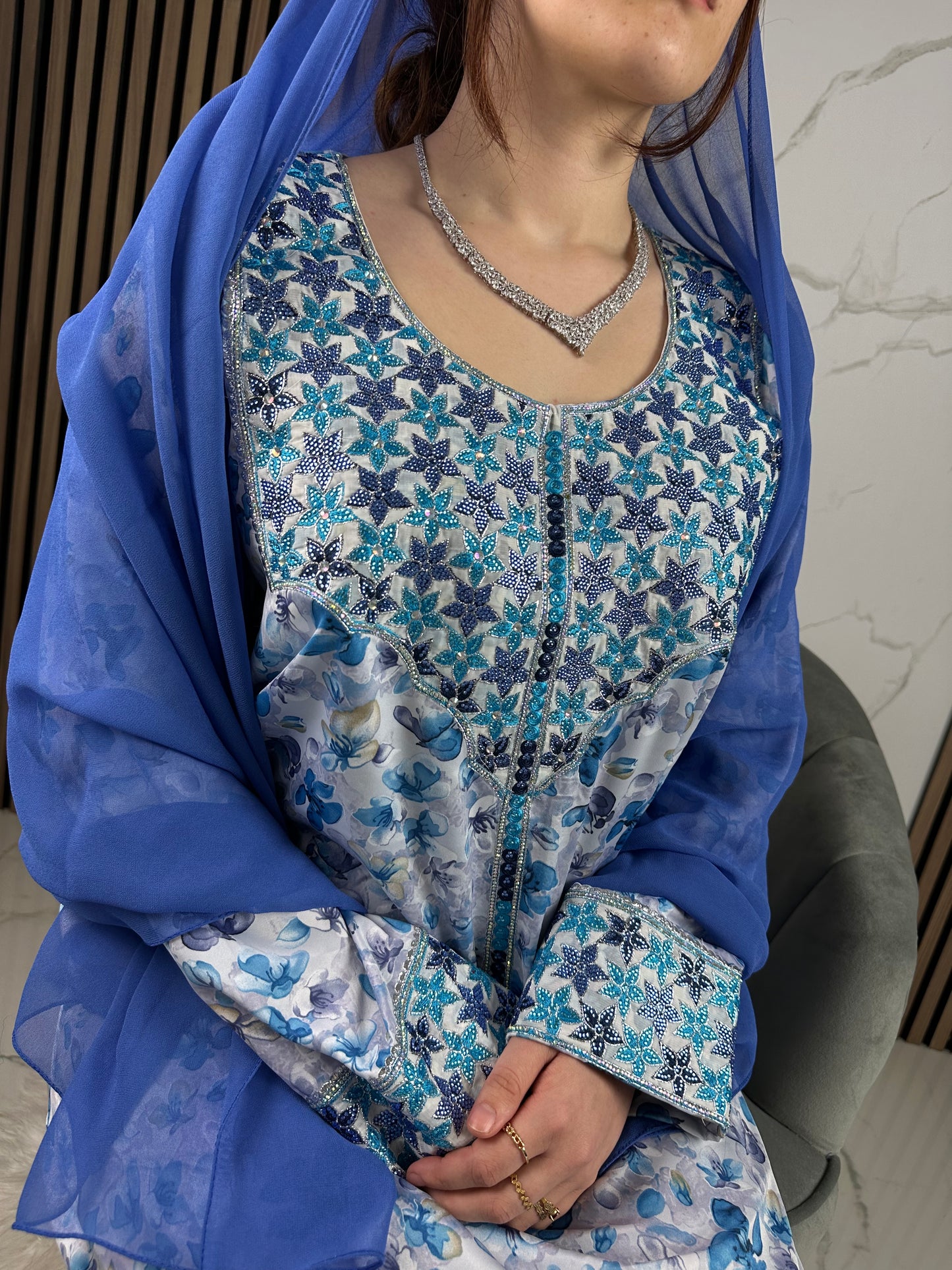 Blue mkhawar with match Shiela