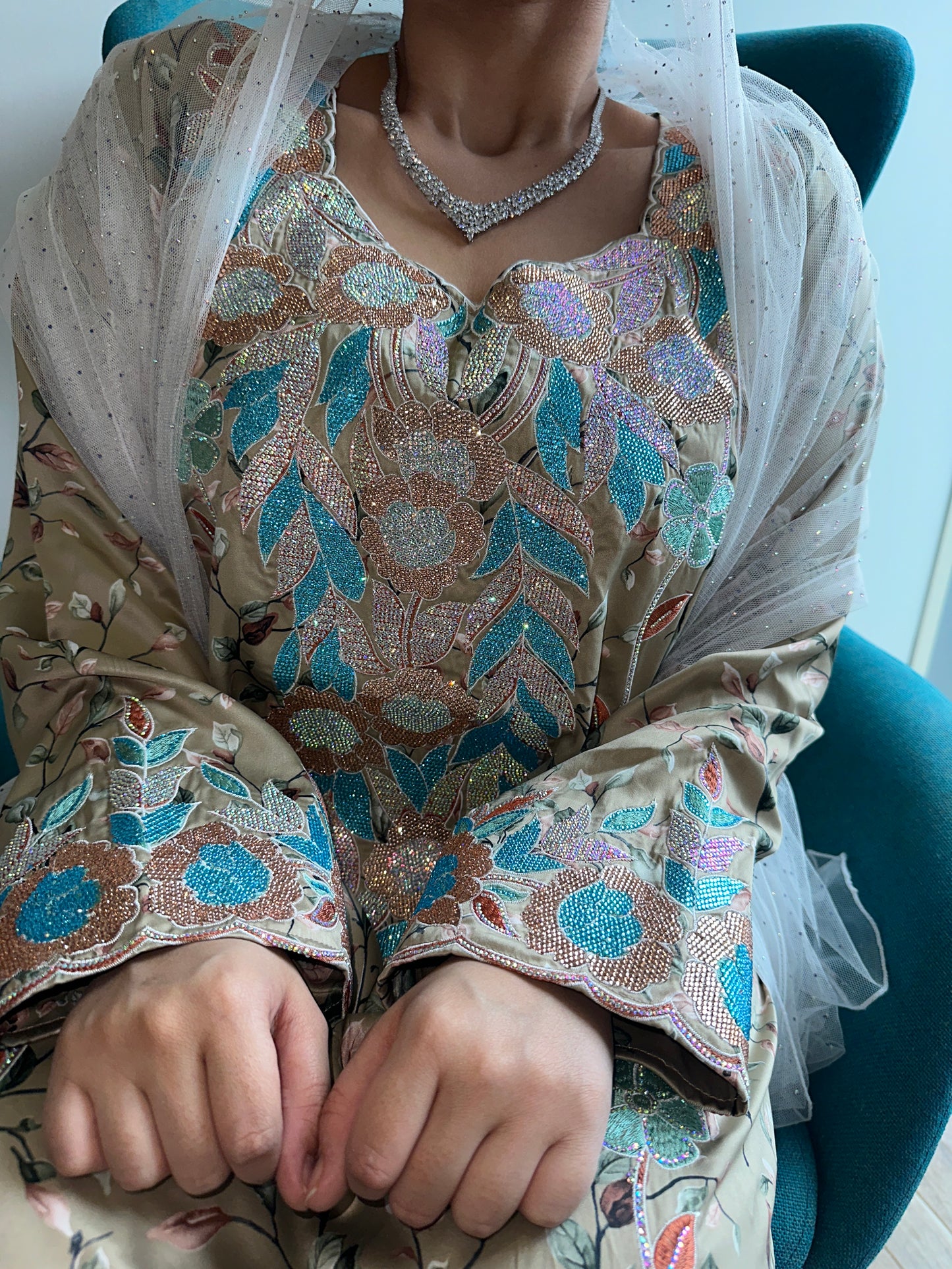 Olive mkhawar Indonesian silk