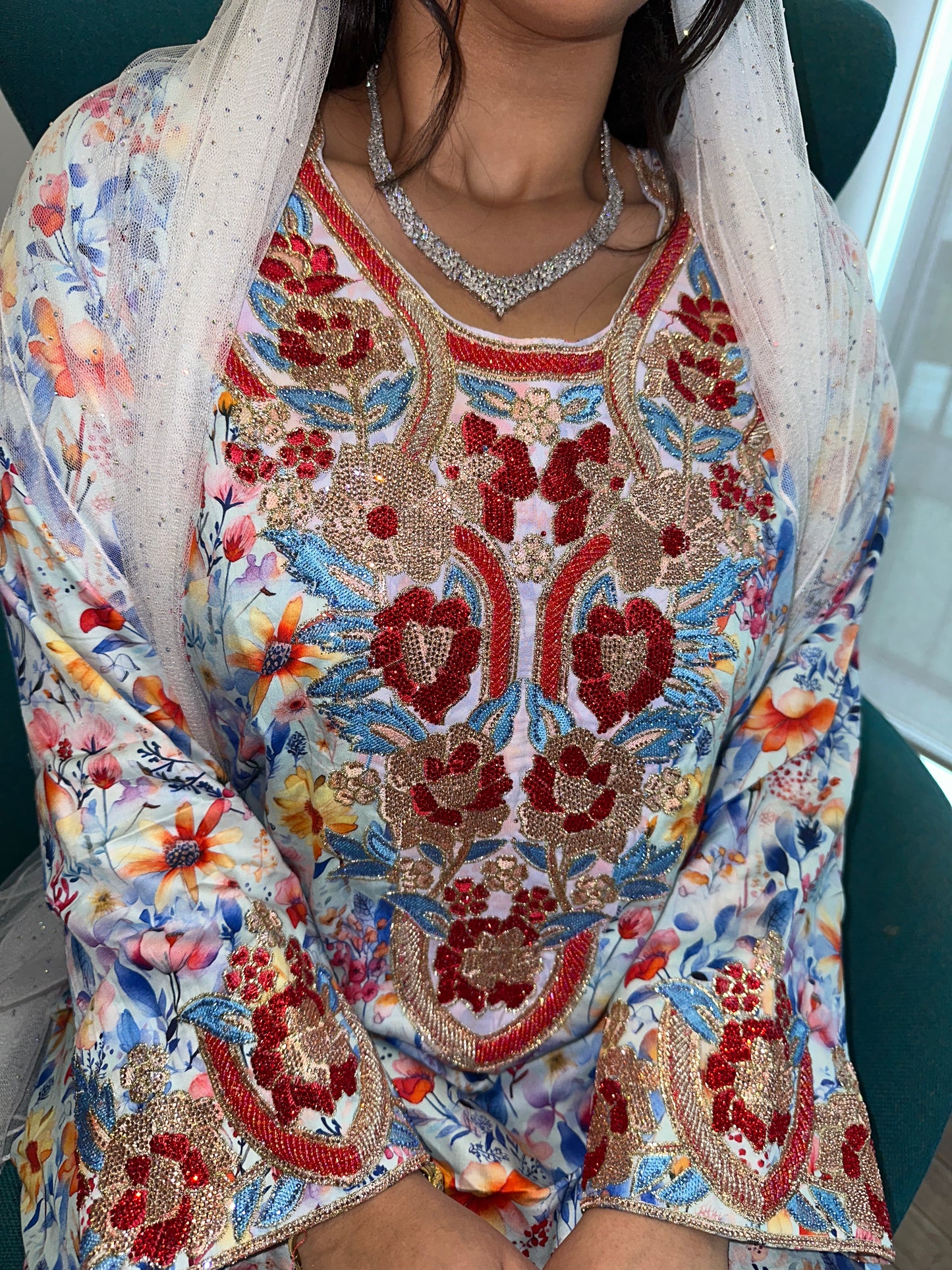 Pure cotton mkhawar with handmade work