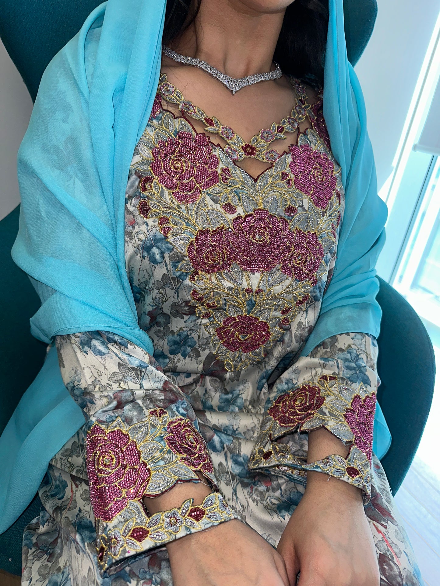 Blue mkhawar with matching Shiela