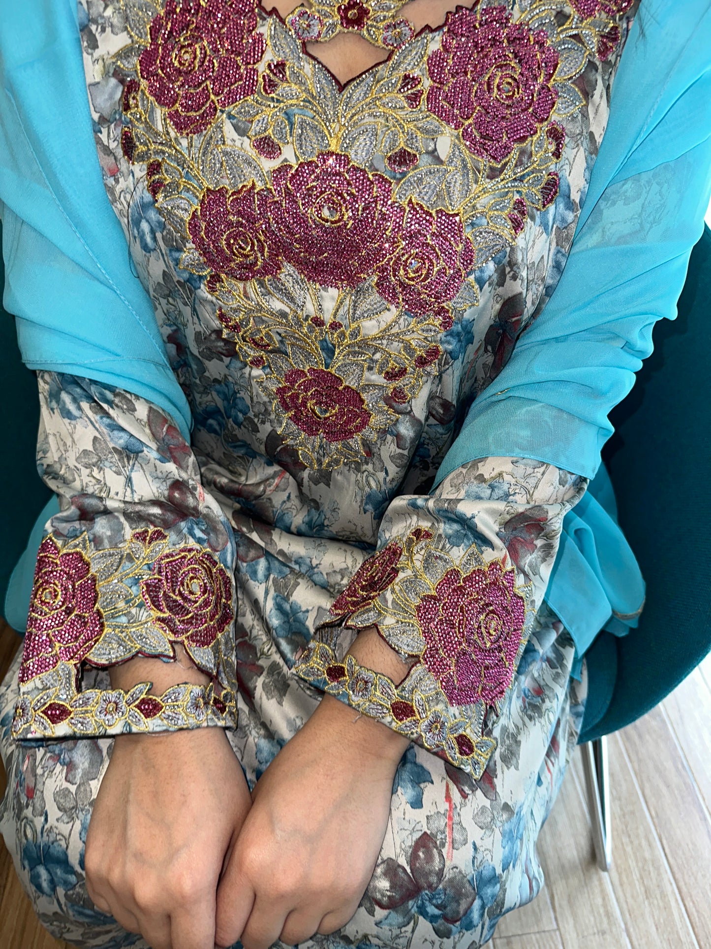 Blue mkhawar with matching Shiela