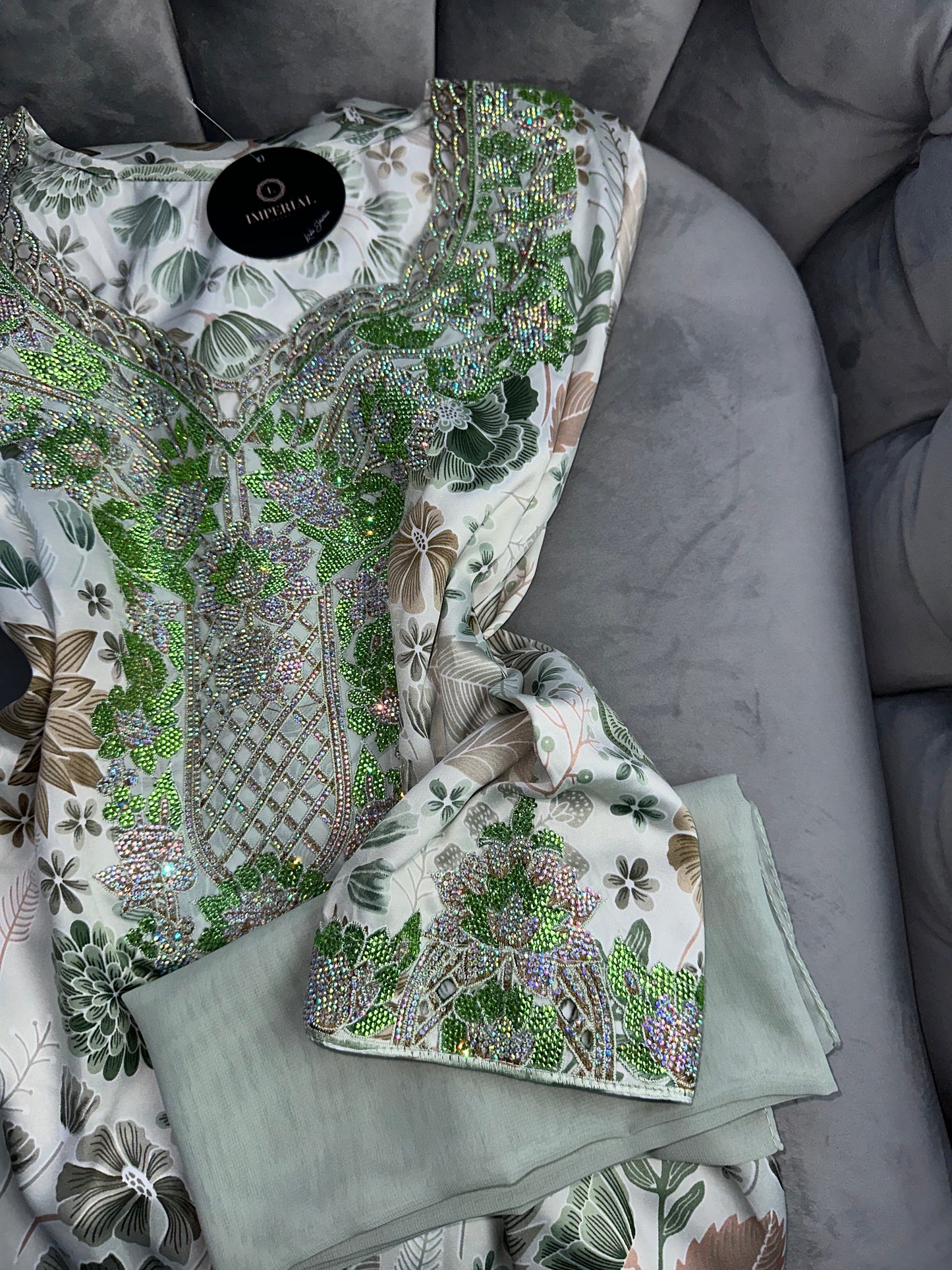 Green, grey, brown, blue and pink mkhawars with corset and matching Shiela