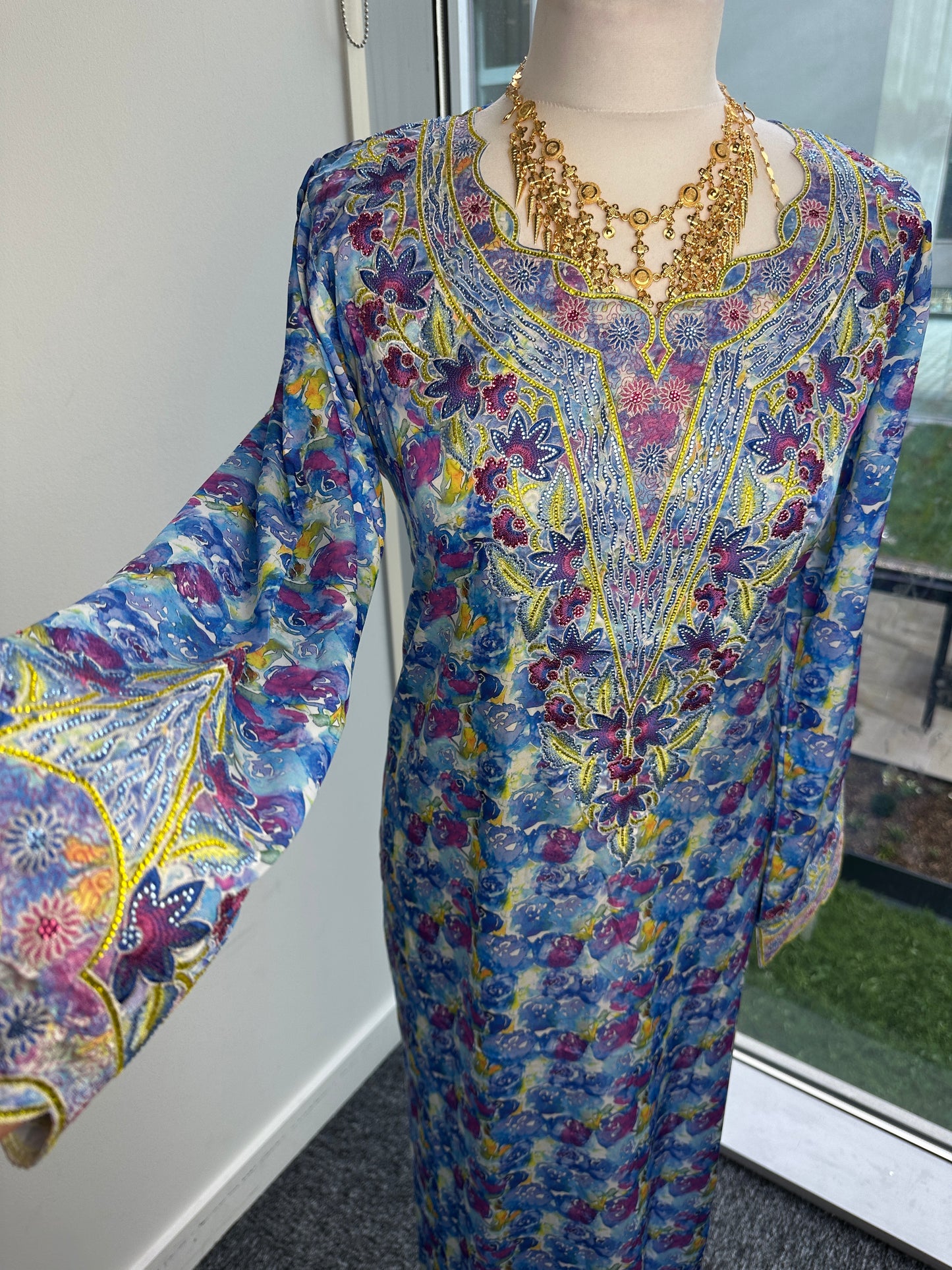 Blue Mukhawar with back corset