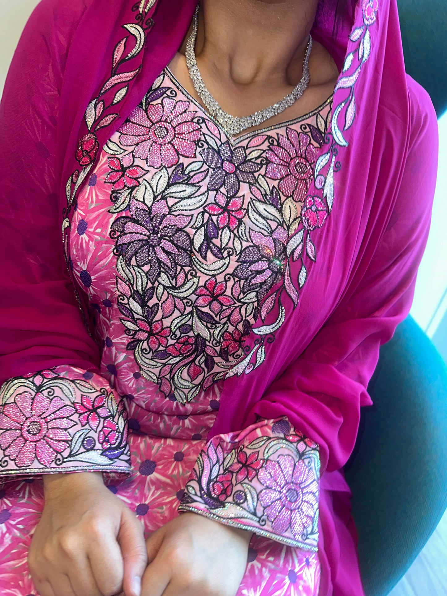 Pink pure silk mkhawar with big Shiela