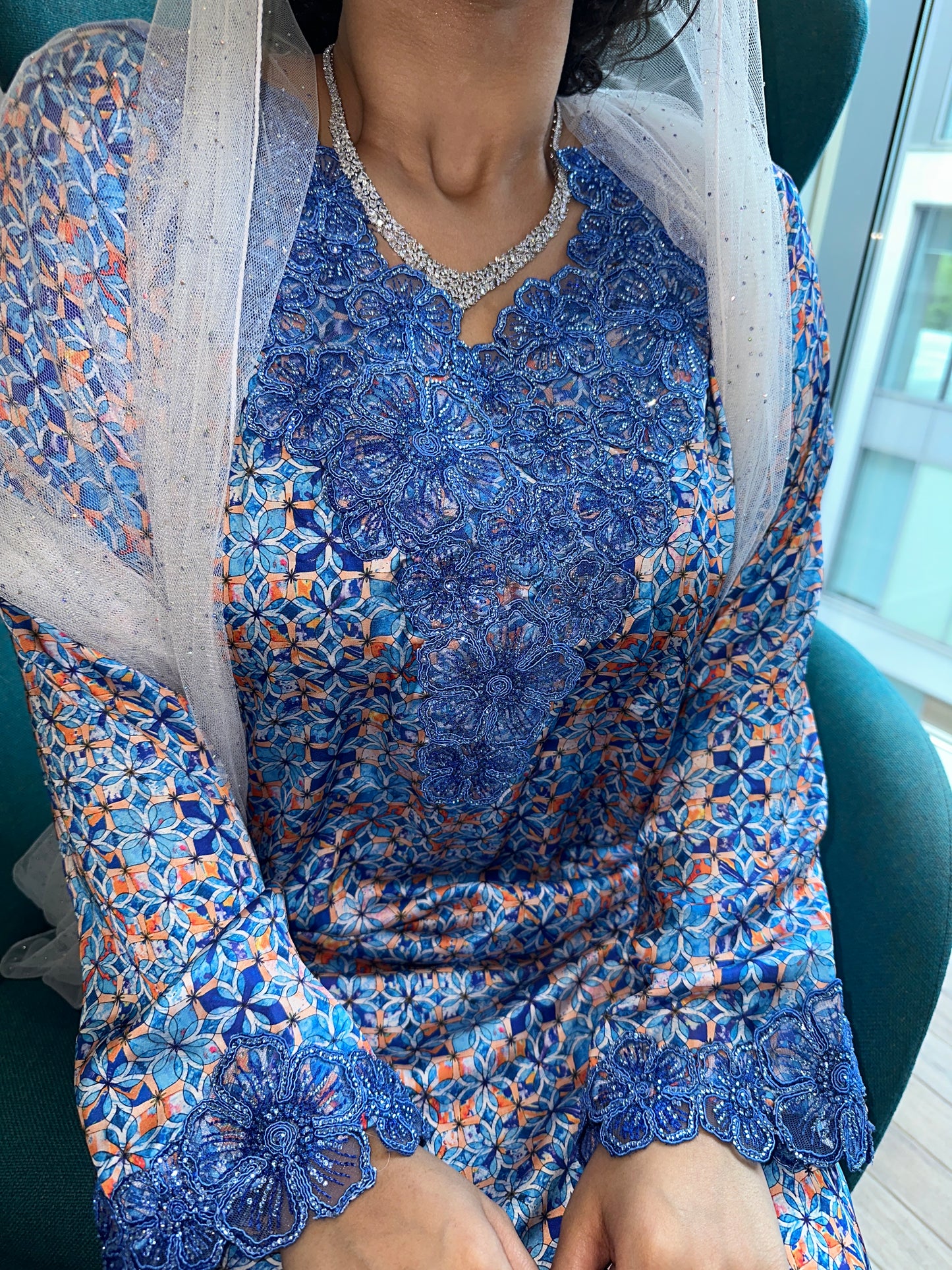 Blue mkhawar pure silk with lace
