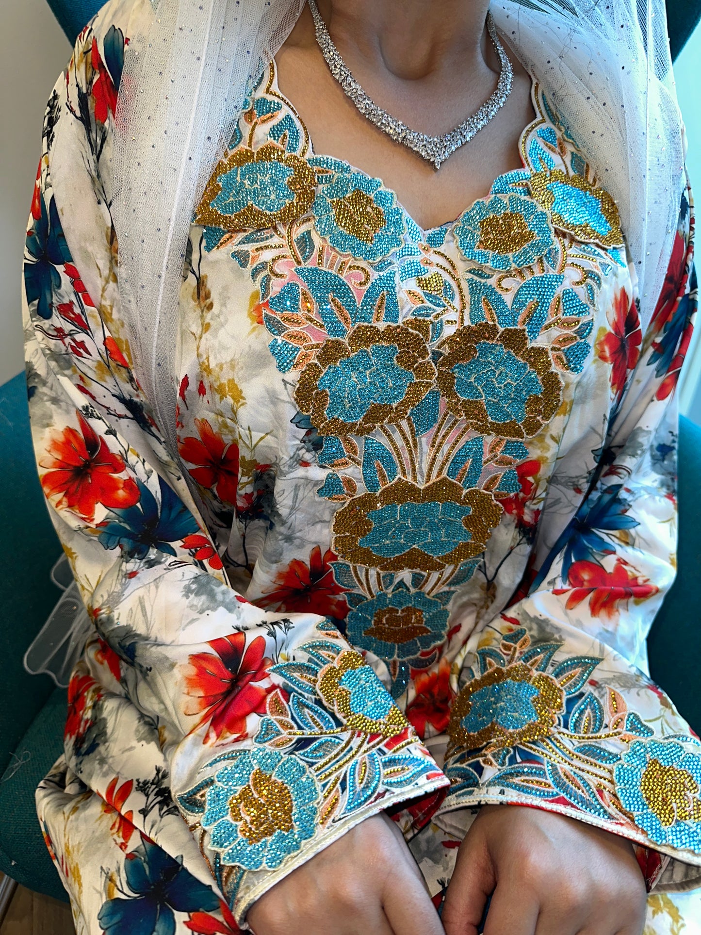 Pure silk blue and red mkhawar 3D