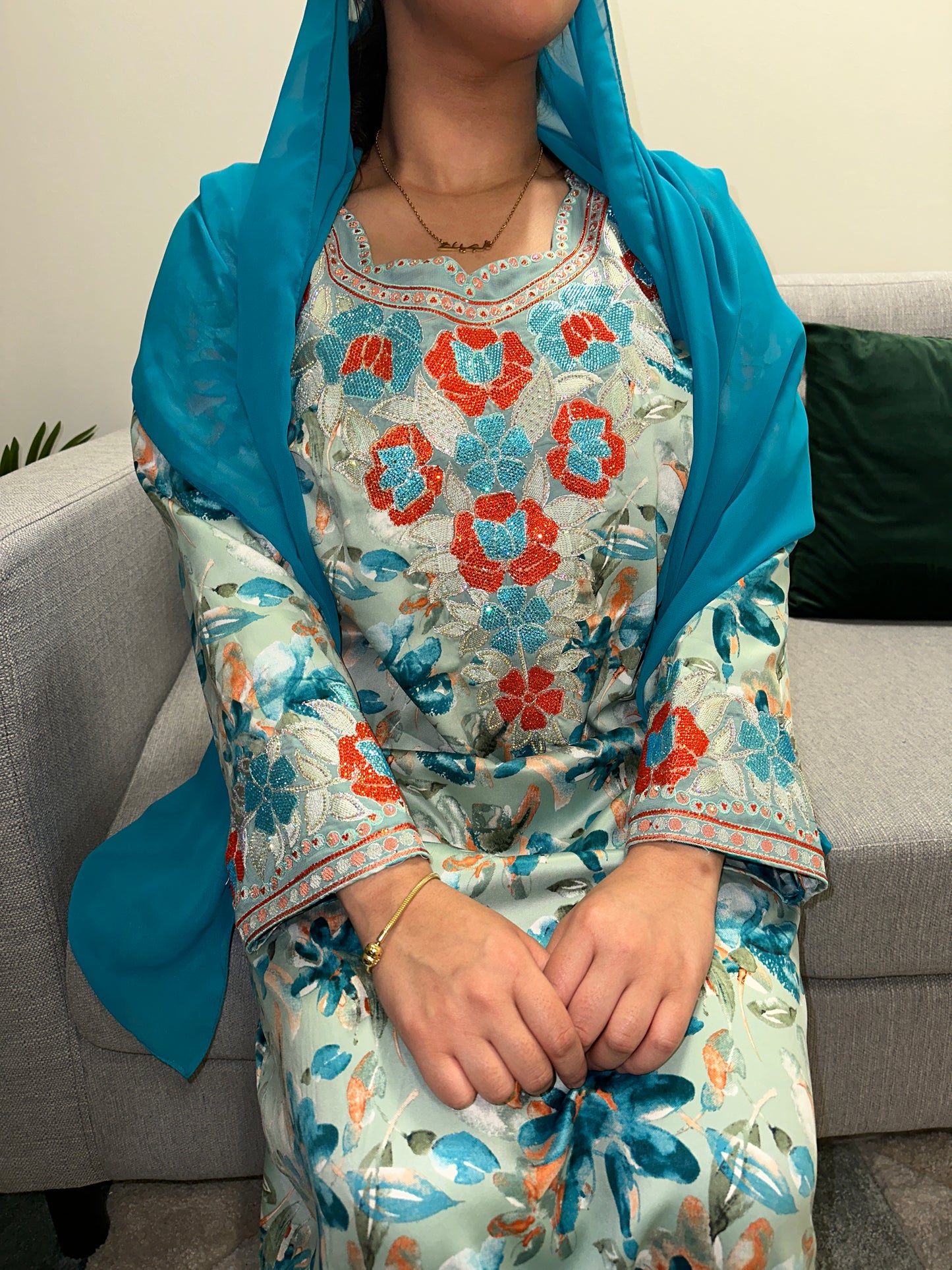 Turquoise mkhawar with Shiela