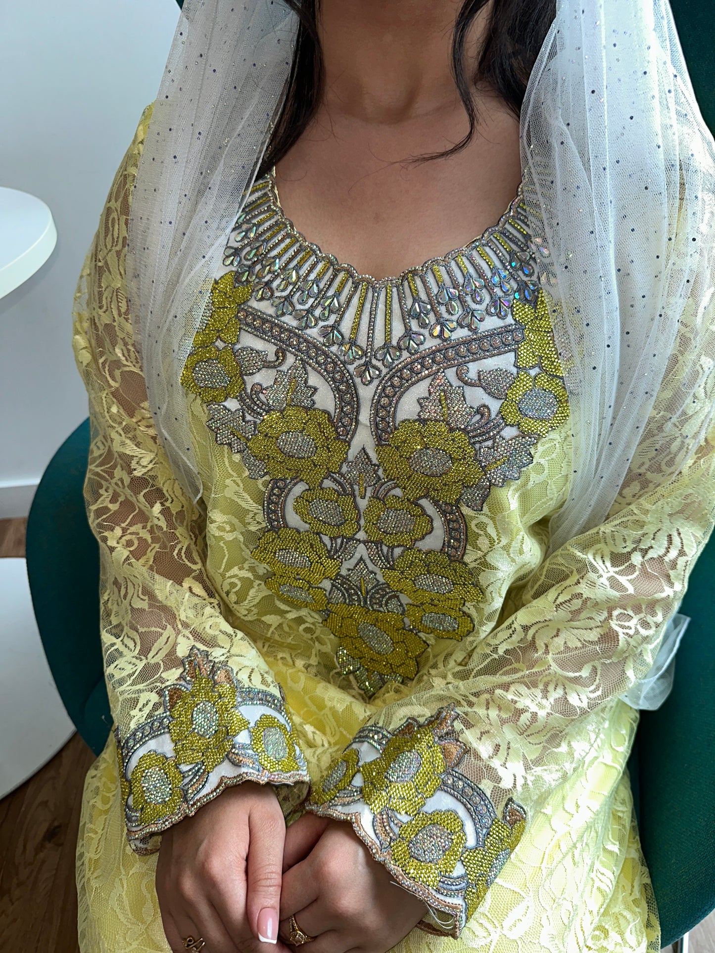 Light Yellow lace mkhawar